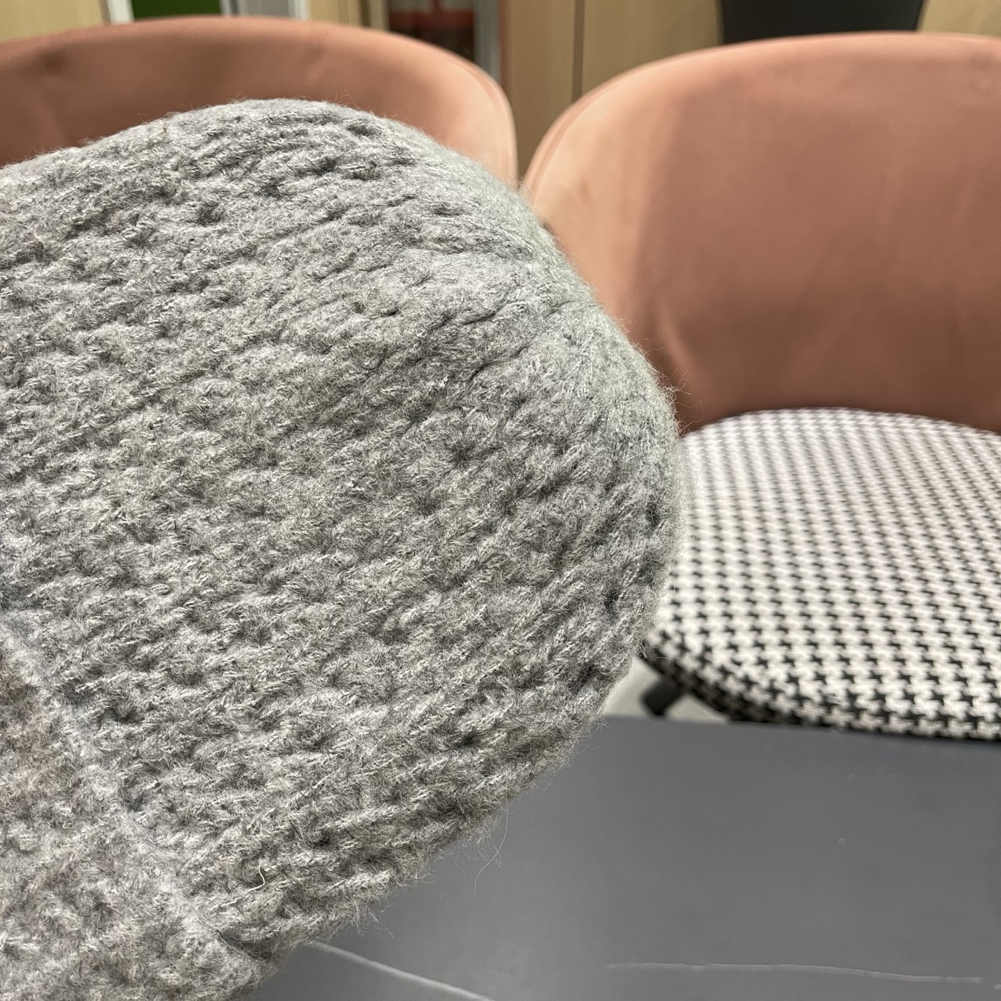  Chanel官网品质香奈儿2025秋冬网红时尚博主推荐款毛线帽，小红书爆款，手感超柔软舒适的针织线帽，