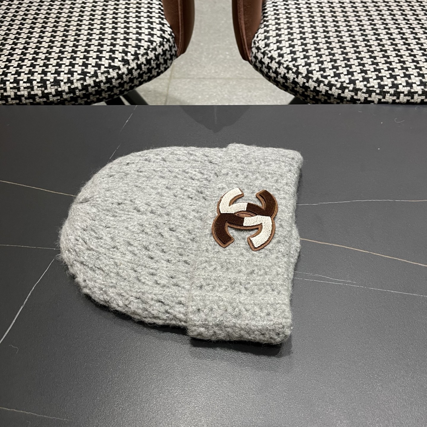  Chanel官网品质香奈儿2025秋冬网红时尚博主推荐款毛线帽，小红书爆款，手感超柔软舒适的针织线帽，