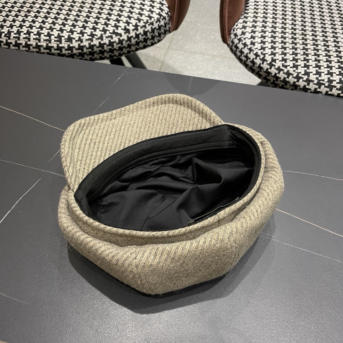  巴宝莉Burberry秋冬贝雷帽兔毛八角帽，时尚配饰，保暖百搭潮牌