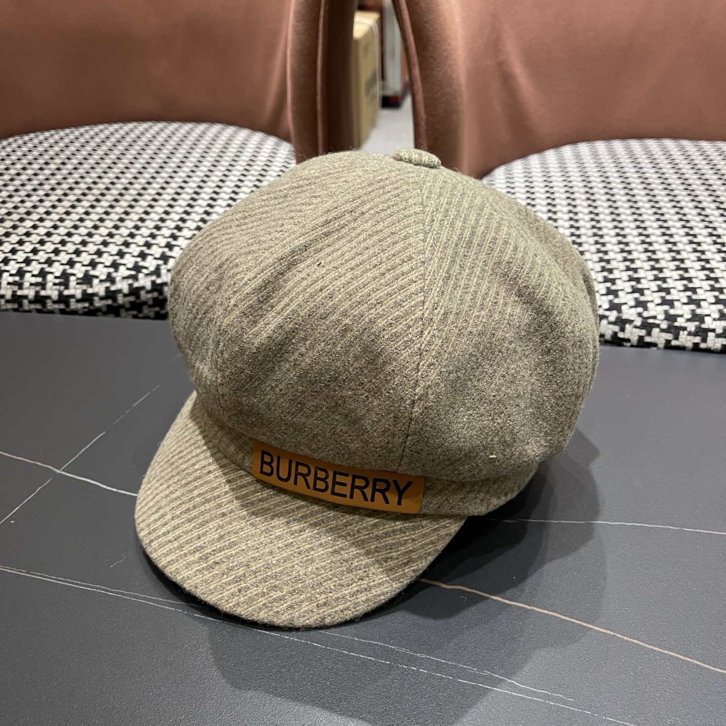  巴宝莉Burberry秋冬贝雷帽兔毛八角帽，时尚配饰，保暖百搭潮牌