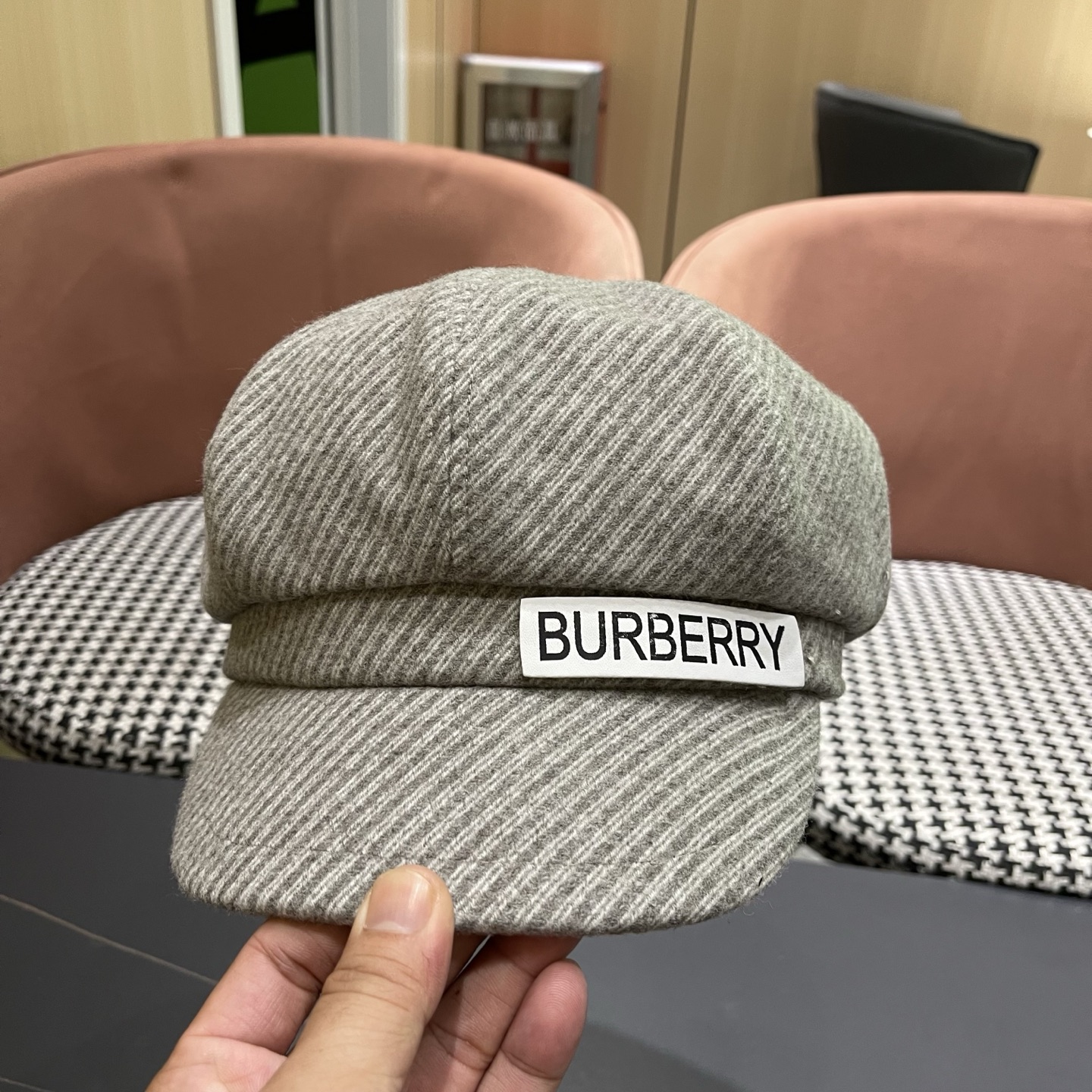  巴宝莉Burberry秋冬贝雷帽兔毛八角帽，时尚配饰，保暖百搭潮牌
