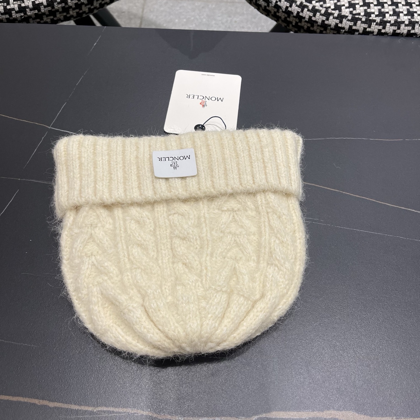  【MONCLER蒙口秋冬加厚加绒边保暖加厚男士针织帽户外护耳毛线帽女