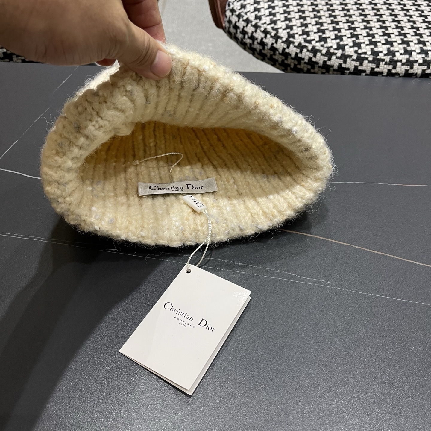  DIOR迪奥针织帽子女冬季复古百搭显脸小毛线帽大头围保暖冷帽