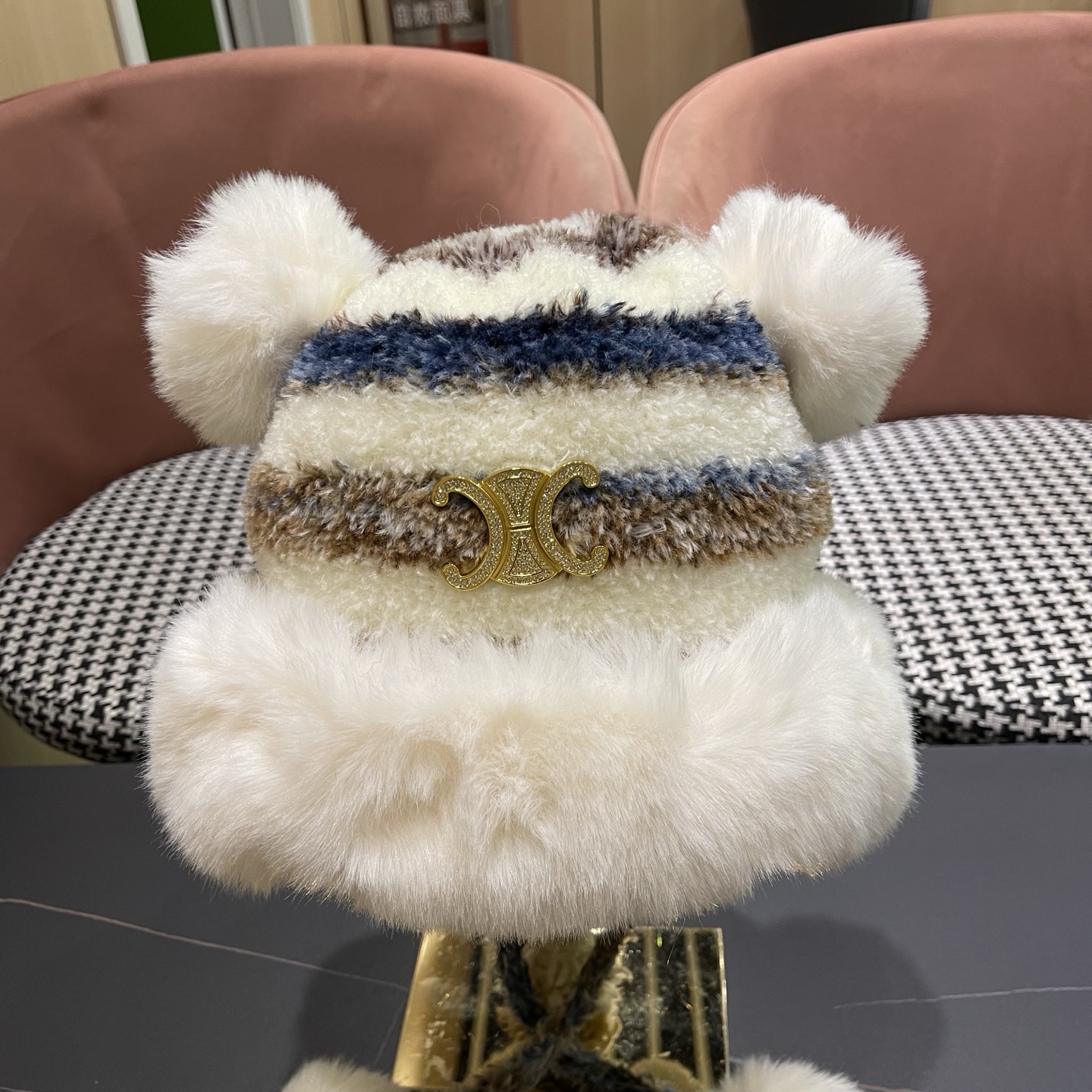  【Celine赛琳】2025秋冬新款羊绒条纹拼色渔夫帽独特设计～复古文艺的一款