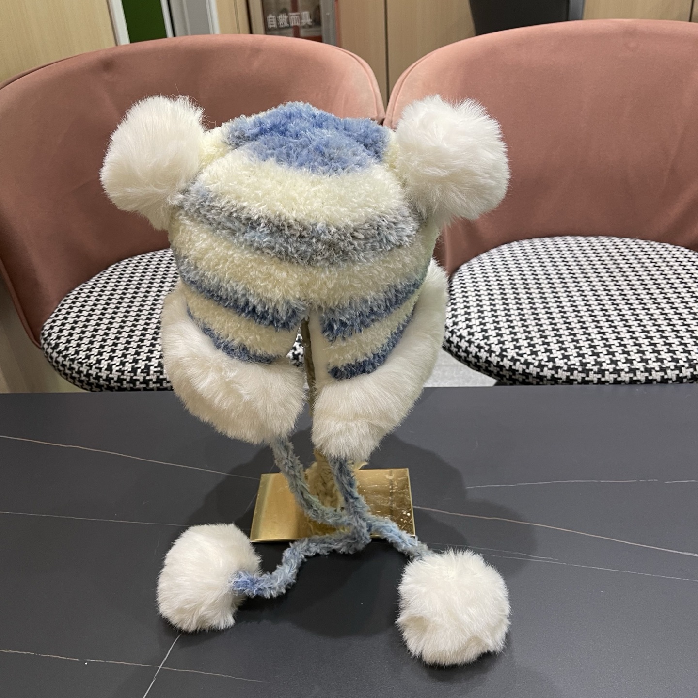  【Celine赛琳】2025秋冬新款羊绒条纹拼色渔夫帽独特设计～复古文艺的一款