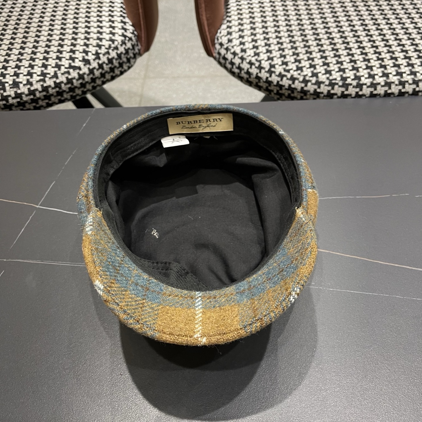  巴宝莉BURBERRY 秋冬季格子八角帽女英伦显脸小复古鸭舌贝雷帽学生画家报童帽百搭