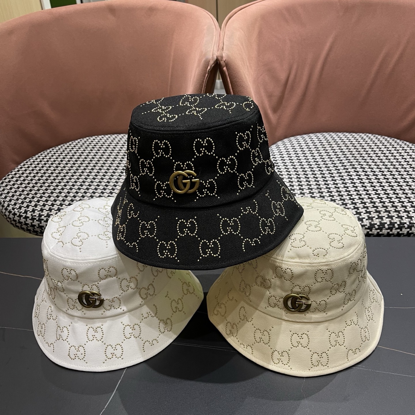 
GUCCI古奇渔夫帽👒2025官网新品Gucci🧢原单品质火爆来袭 工艺非常精美 高档大气上档次！低调