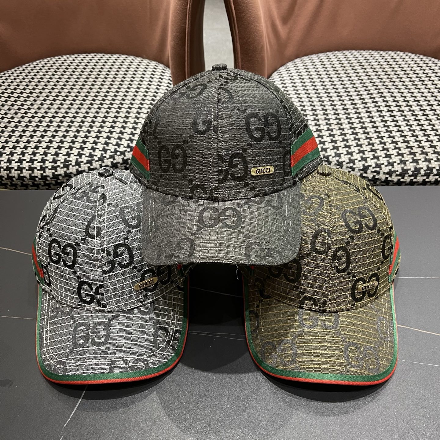  Gucci(古奇)经典原单棒球帽😍原版帆布轻盈透气！实物拍摄，四季百搭男女适用，基础头围56，贴片可调