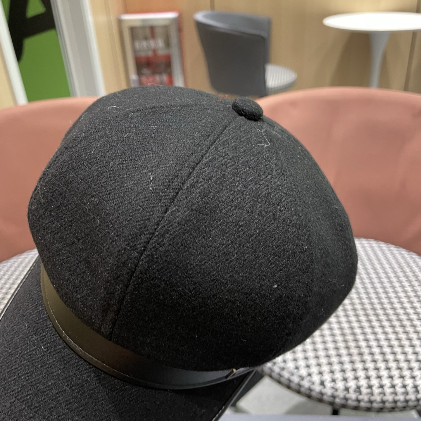  普拉达Prada秋冬羊羔毛八角帽女气质百搭英伦风鸭舌报童帽画家贝雷帽