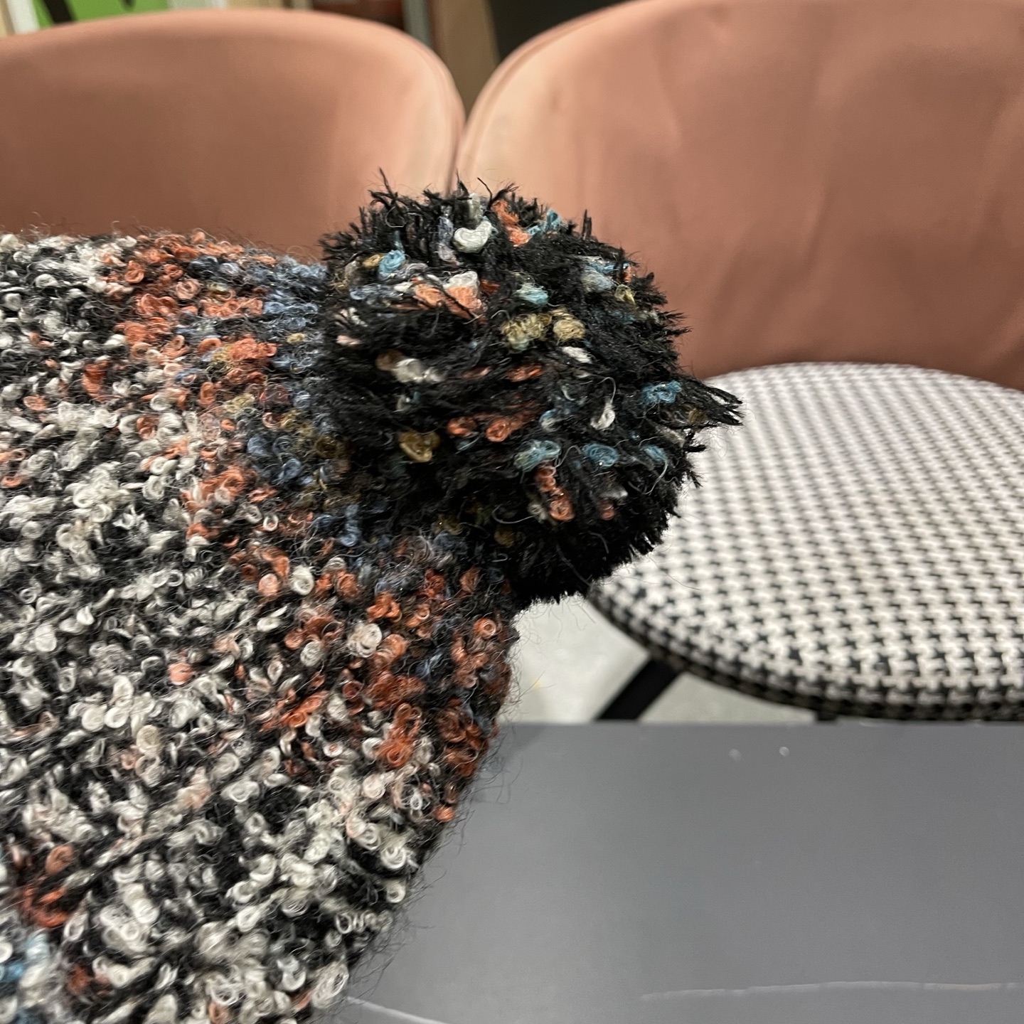  Chanel香奈儿秋冬网红时尚博主推荐款毛线帽，小红书爆款，手感超柔软舒适的针织线帽，弹性极佳！
