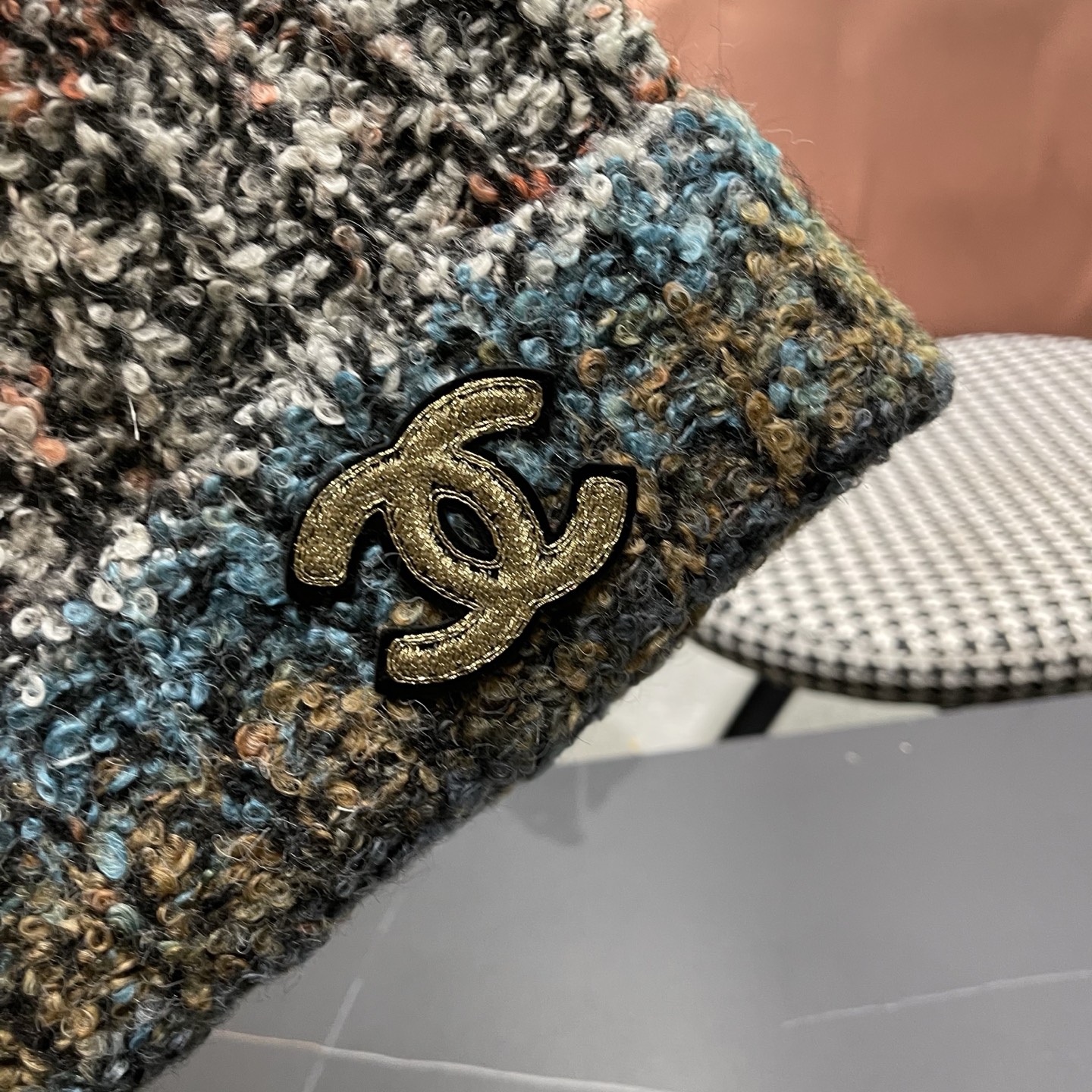  Chanel香奈儿秋冬网红时尚博主推荐款毛线帽，小红书爆款，手感超柔软舒适的针织线帽，弹性极佳！
