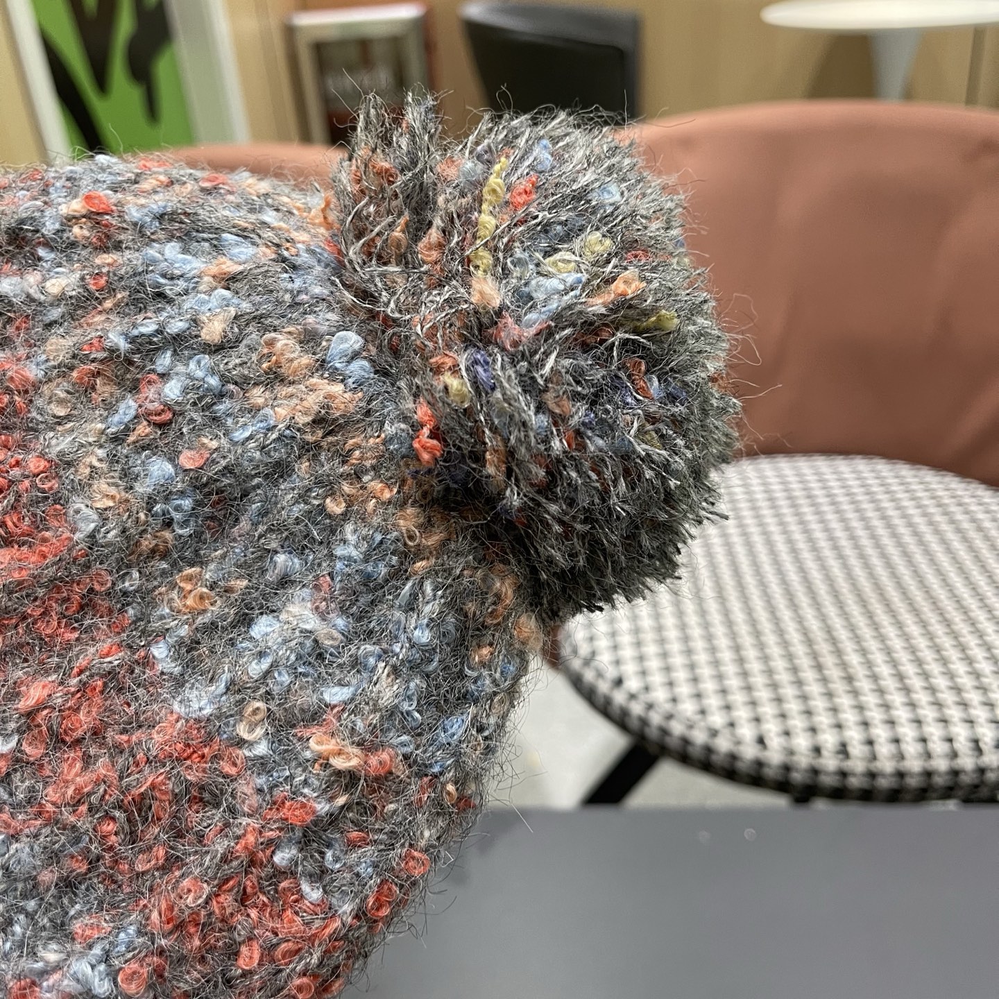  Chanel香奈儿秋冬网红时尚博主推荐款毛线帽，小红书爆款，手感超柔软舒适的针织线帽，弹性极佳！
