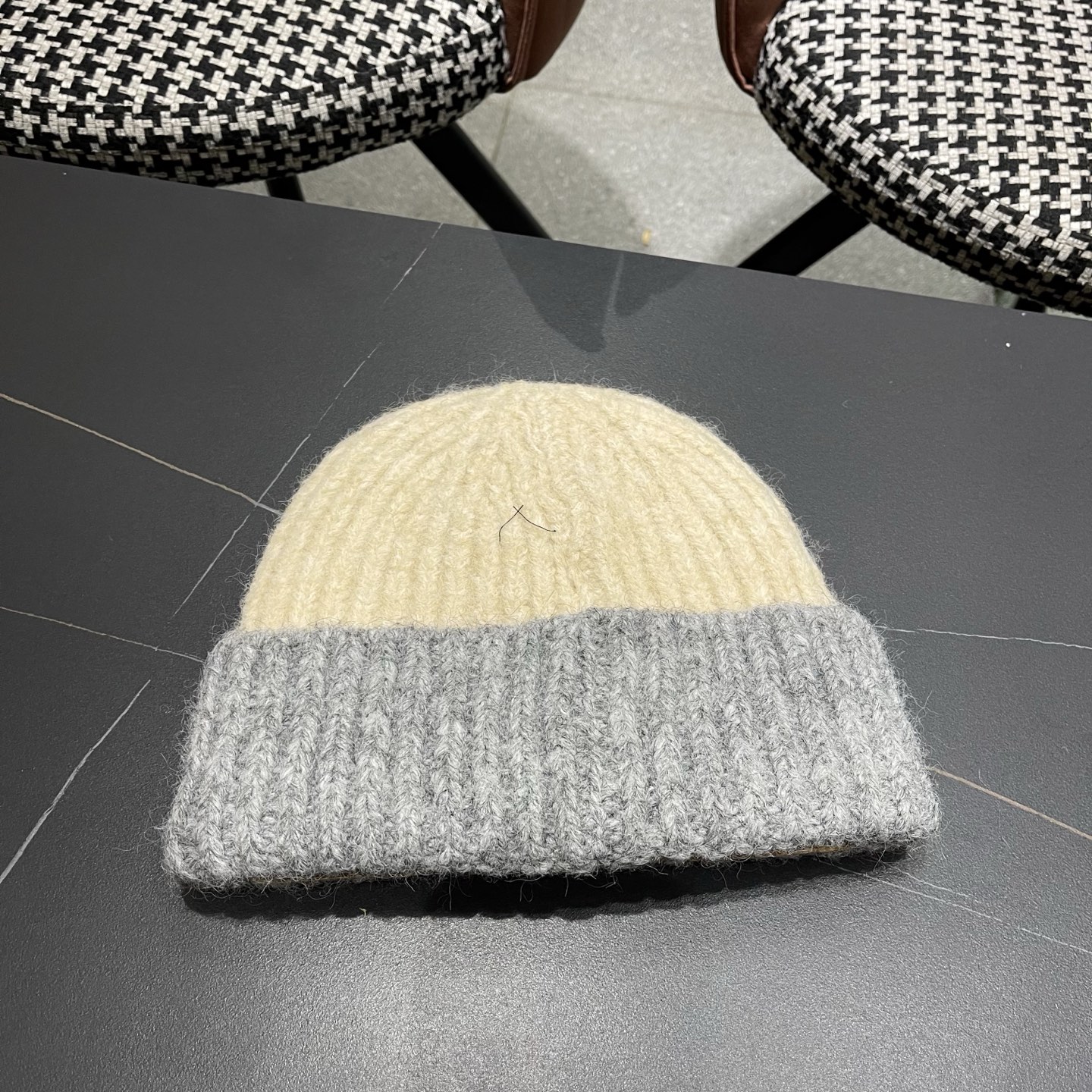  DIOR迪奥2025新款针织帽子女冬季复古百搭显脸小毛线帽大头围保暖冷帽