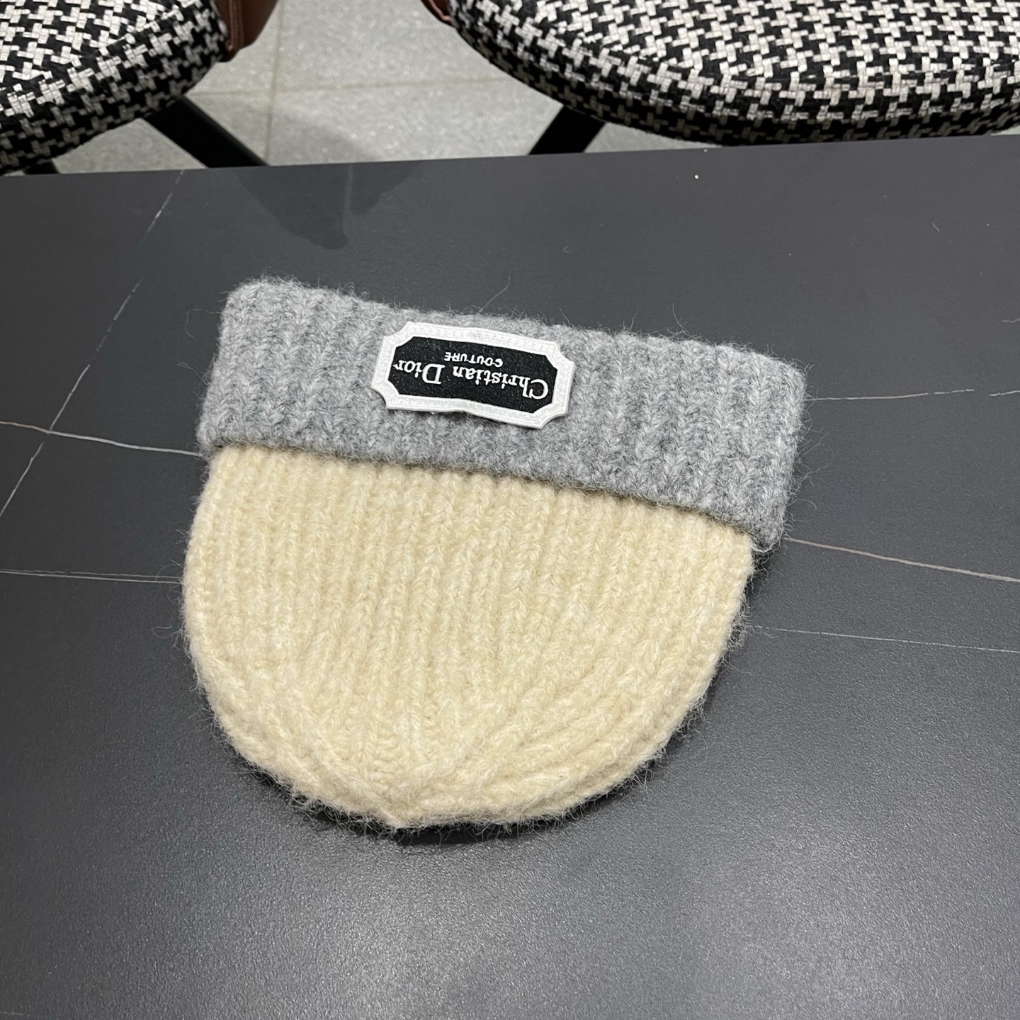  DIOR迪奥2025新款针织帽子女冬季复古百搭显脸小毛线帽大头围保暖冷帽