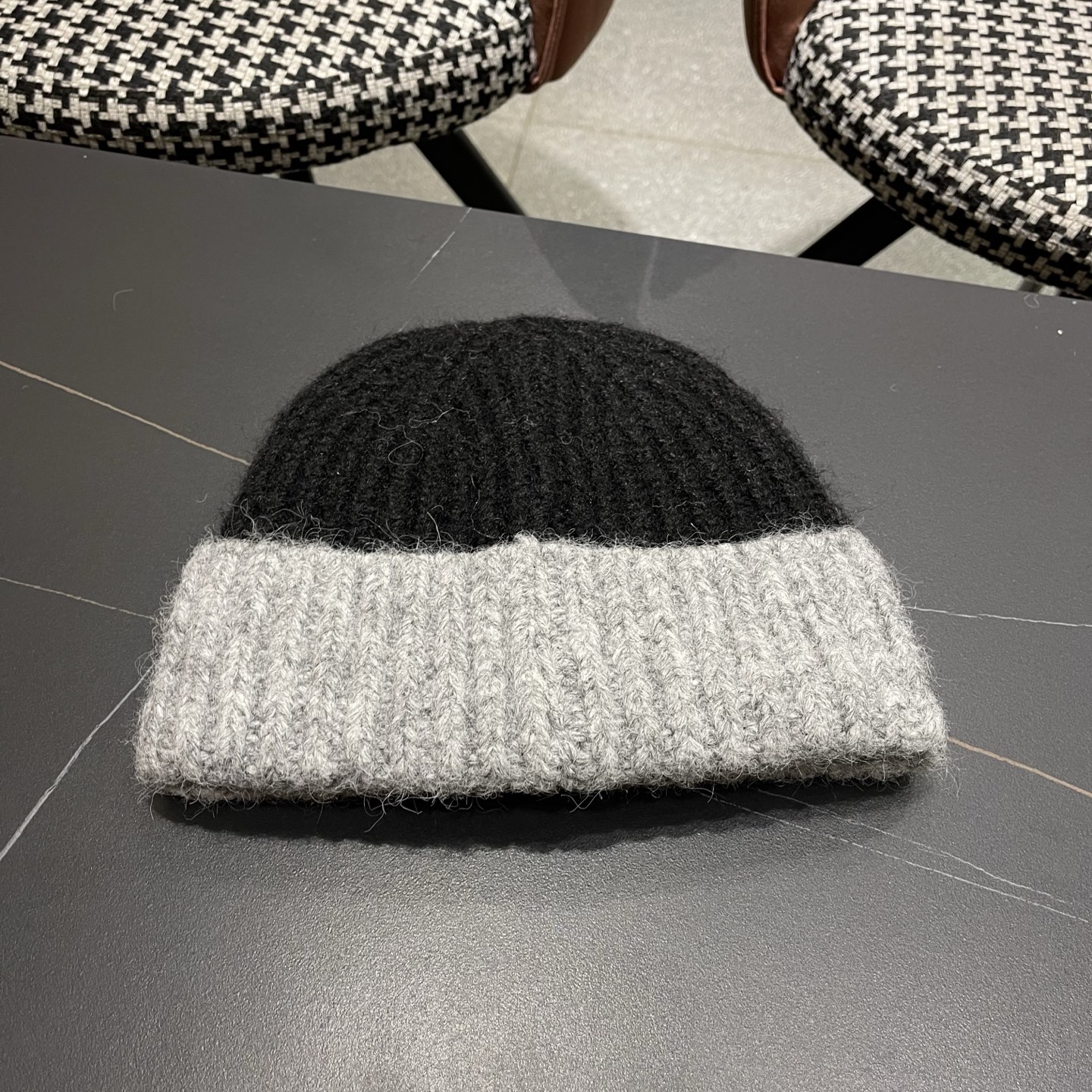  DIOR迪奥2025新款针织帽子女冬季复古百搭显脸小毛线帽大头围保暖冷帽