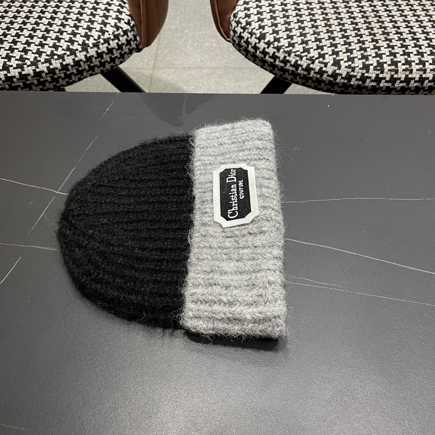  DIOR迪奥2025新款针织帽子女冬季复古百搭显脸小毛线帽大头围保暖冷帽