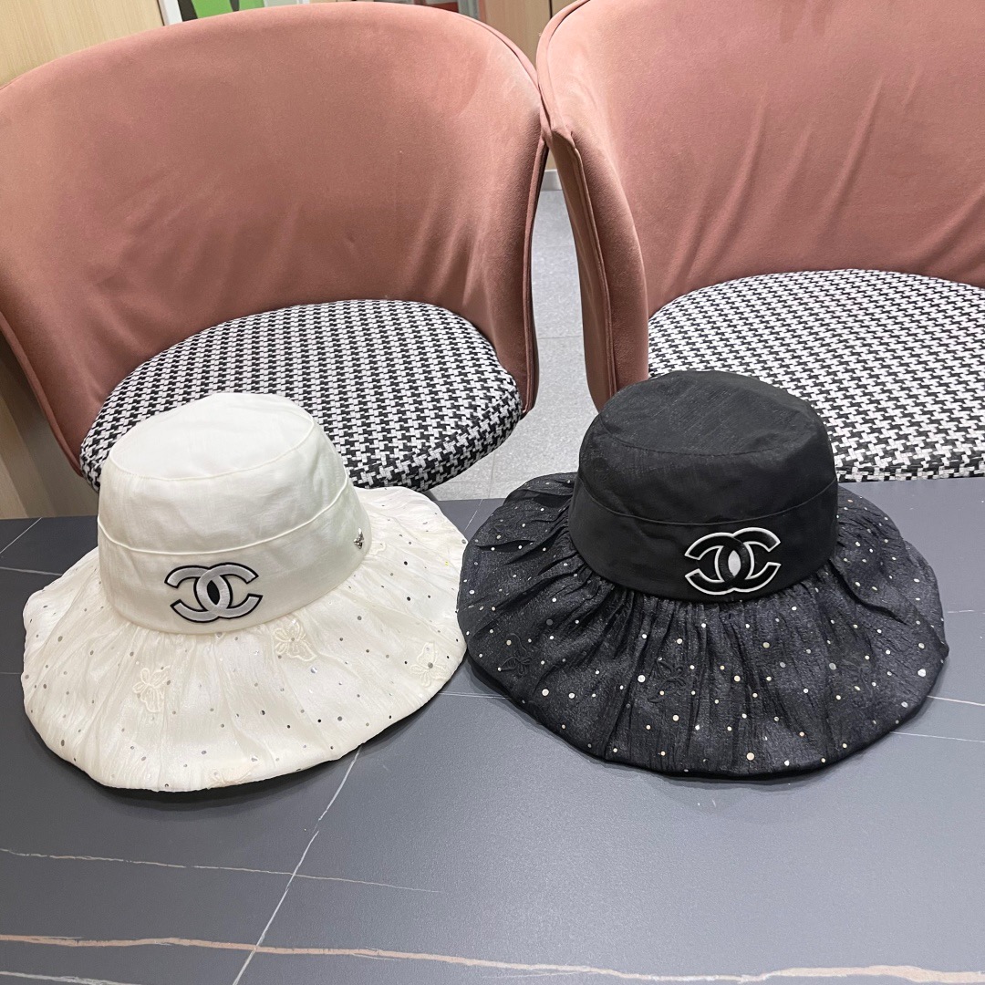 香奈儿CHANEL 朵澜大帽檐黑胶防晒帽女夏时尚百搭显脸小渔夫帽出游海边太阳帽子