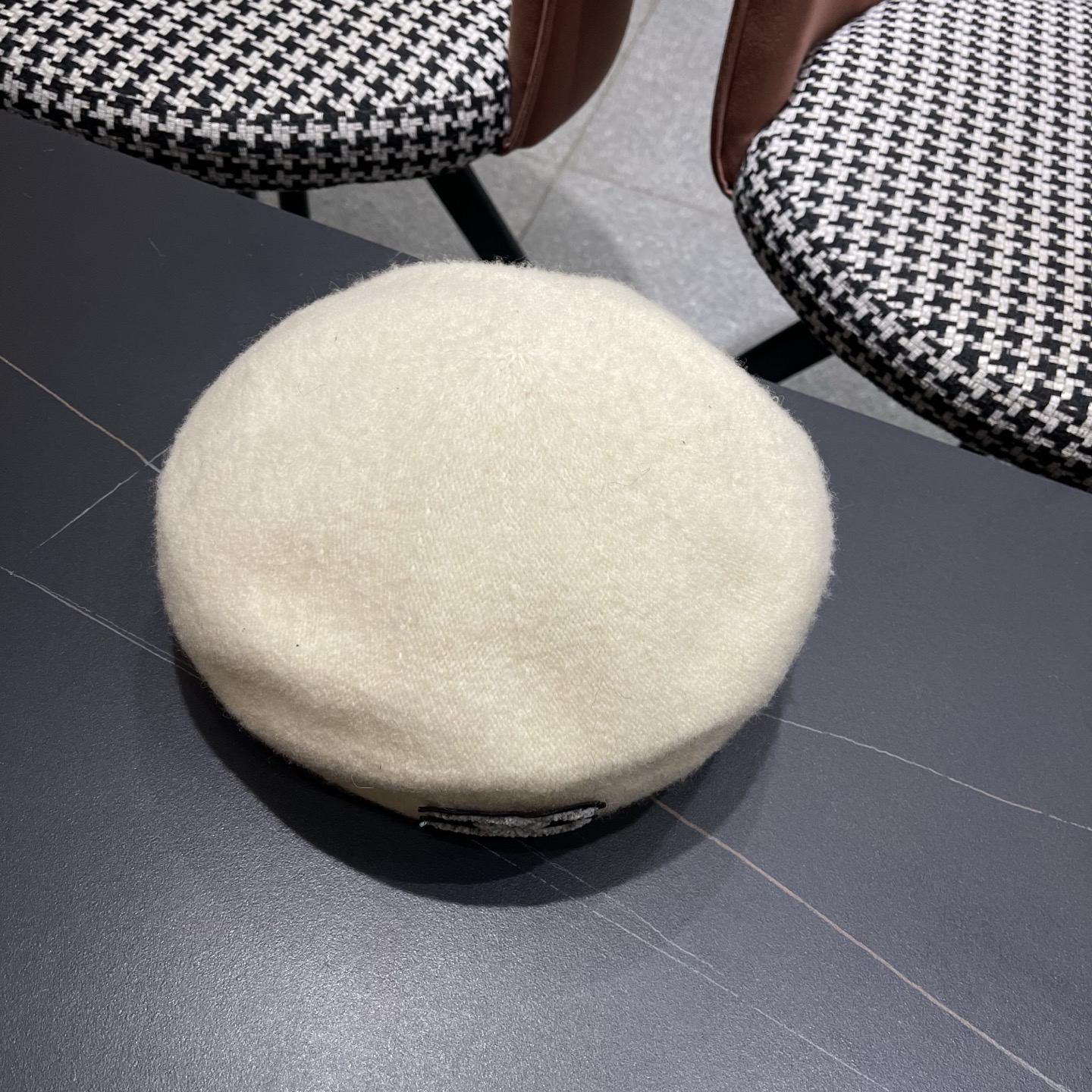 Chanel香奈儿新款贝雷帽，兔毛羊毛面料，小香风高级定制，女神必备，头围57cm