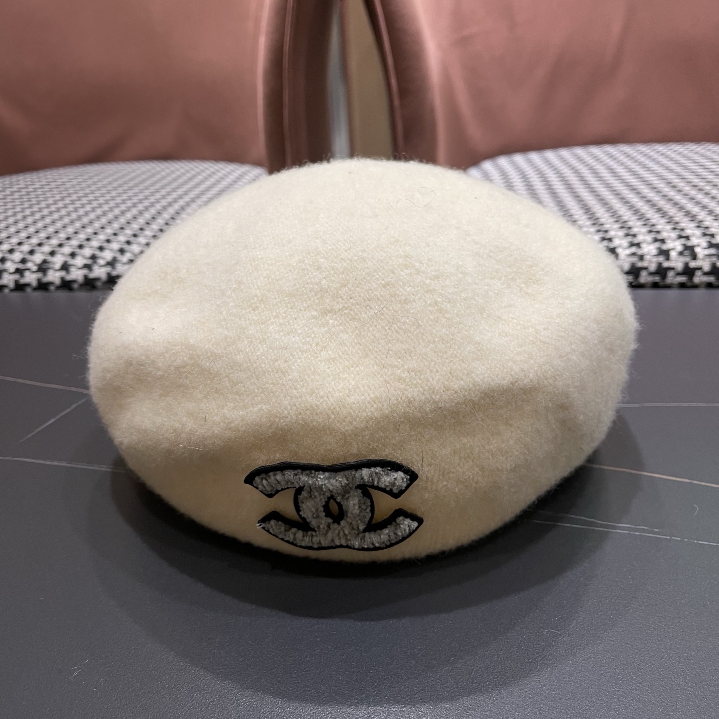 Chanel香奈儿新款贝雷帽，兔毛羊毛面料，小香风高级定制，女神必备，头围57cm