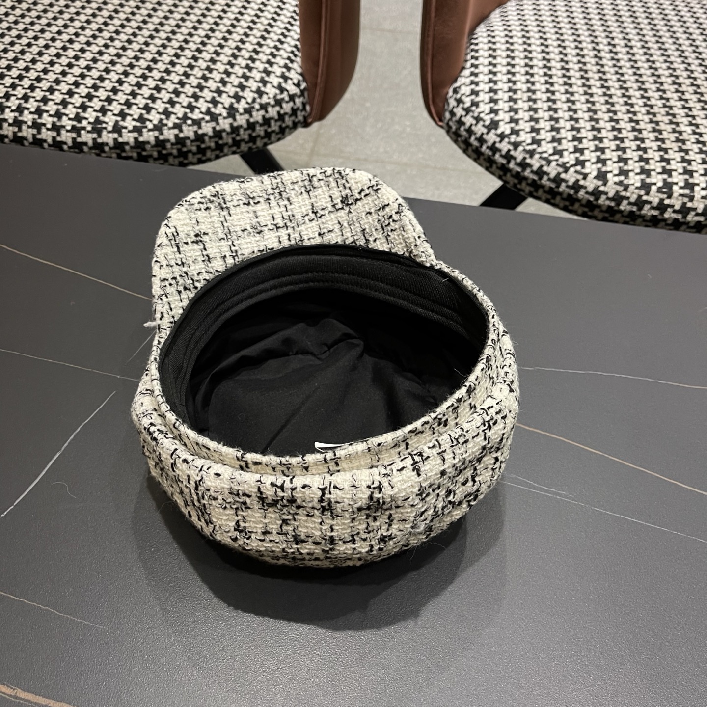 迪奥韩版八角帽子女士格子鸭舌帽秋天学生画家帽贝雷帽