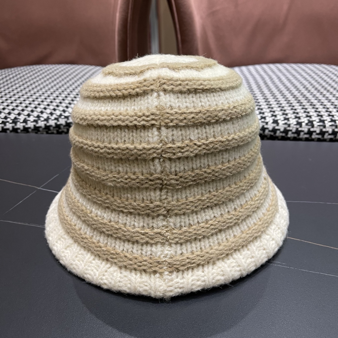 Celine 赛琳*定制版凯旋门羊羔毛盆帽女款水桶帽2025年爆款新款秋冬季帽子渔夫帽冬款