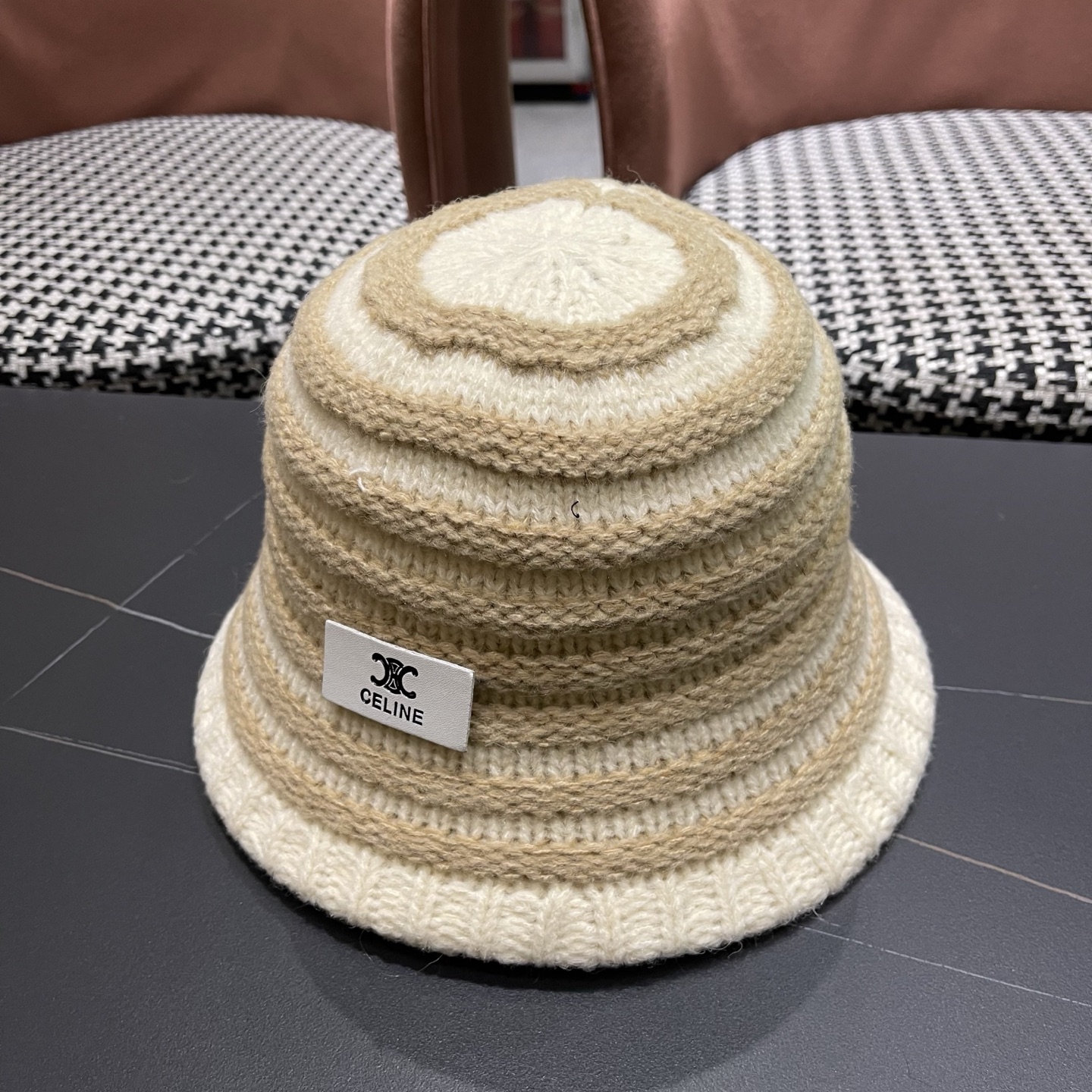 Celine 赛琳*定制版凯旋门羊羔毛盆帽女款水桶帽2025年爆款新款秋冬季帽子渔夫帽冬款