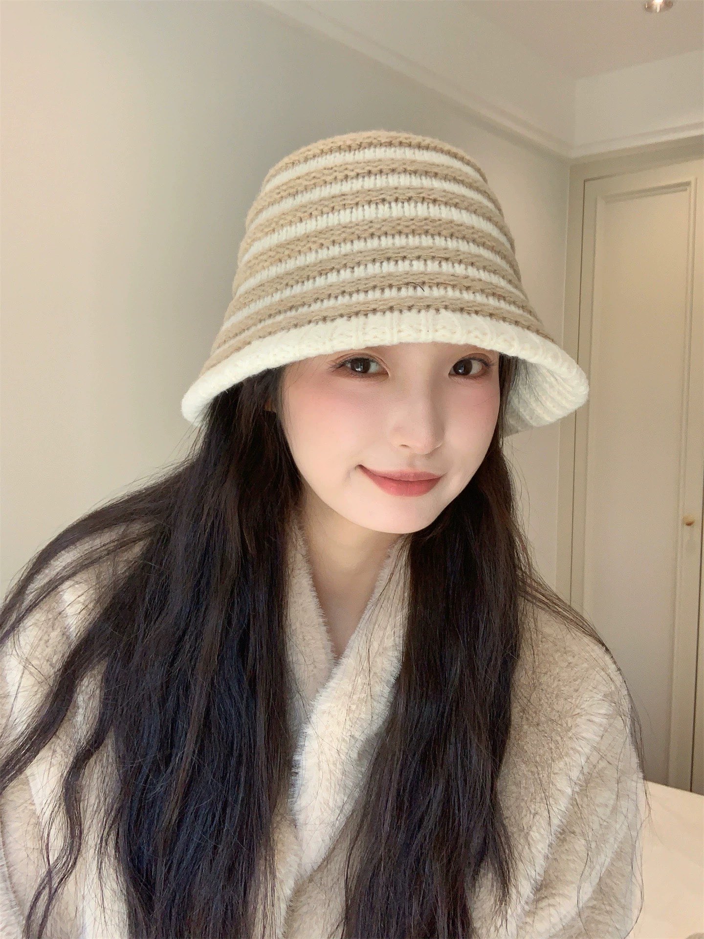 Celine 赛琳*定制版凯旋门羊羔毛盆帽女款水桶帽2025年爆款新款秋冬季帽子渔夫帽冬款