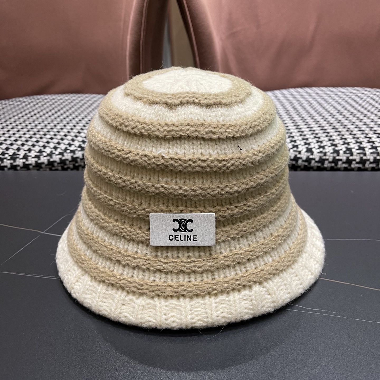 Celine 赛琳*定制版凯旋门羊羔毛盆帽女款水桶帽2025年爆款新款秋冬季帽子渔夫帽冬款