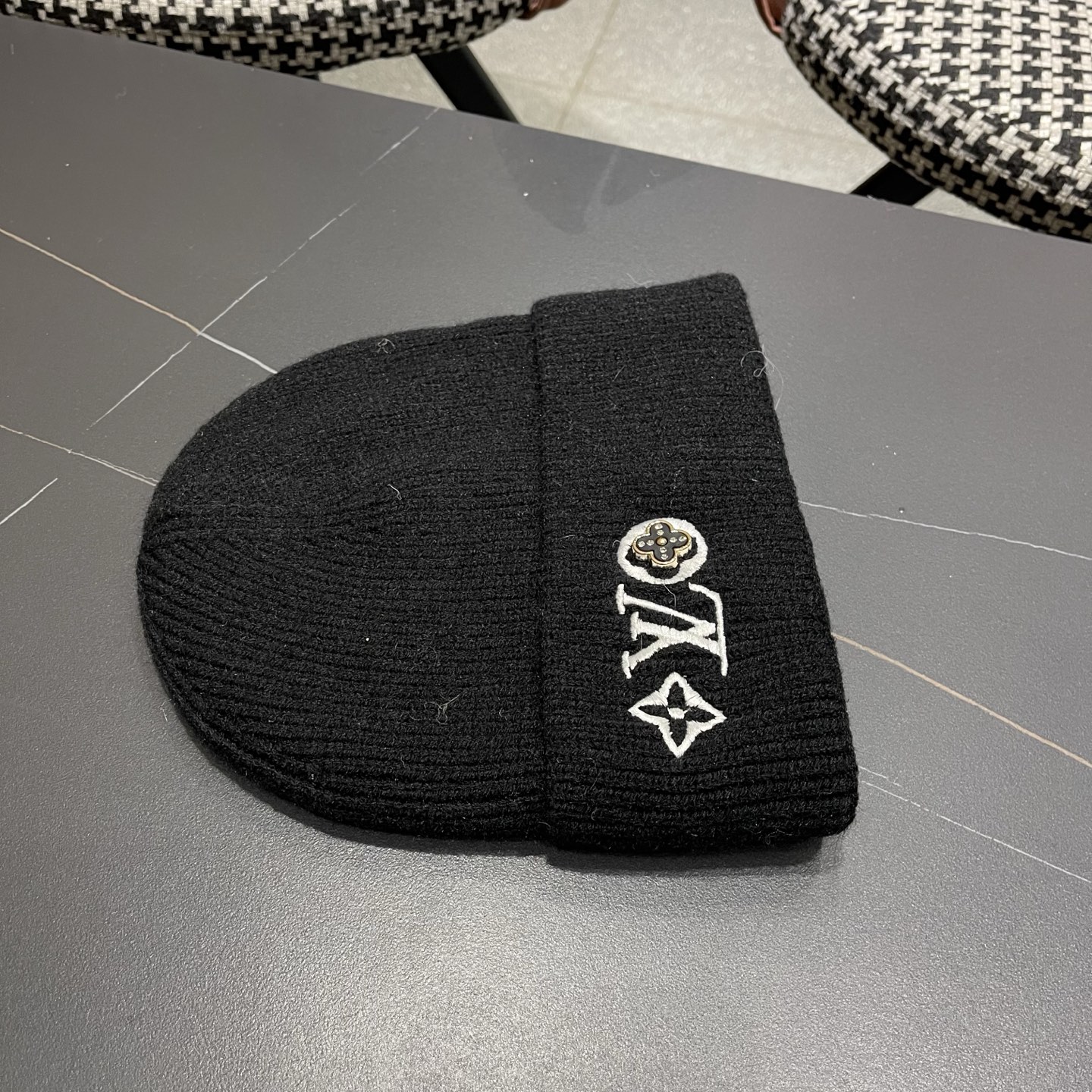 上新ꫛꫀꪝ ❥——❤LV 路易威登新品原单毛线帽 刺绣工艺 爆款