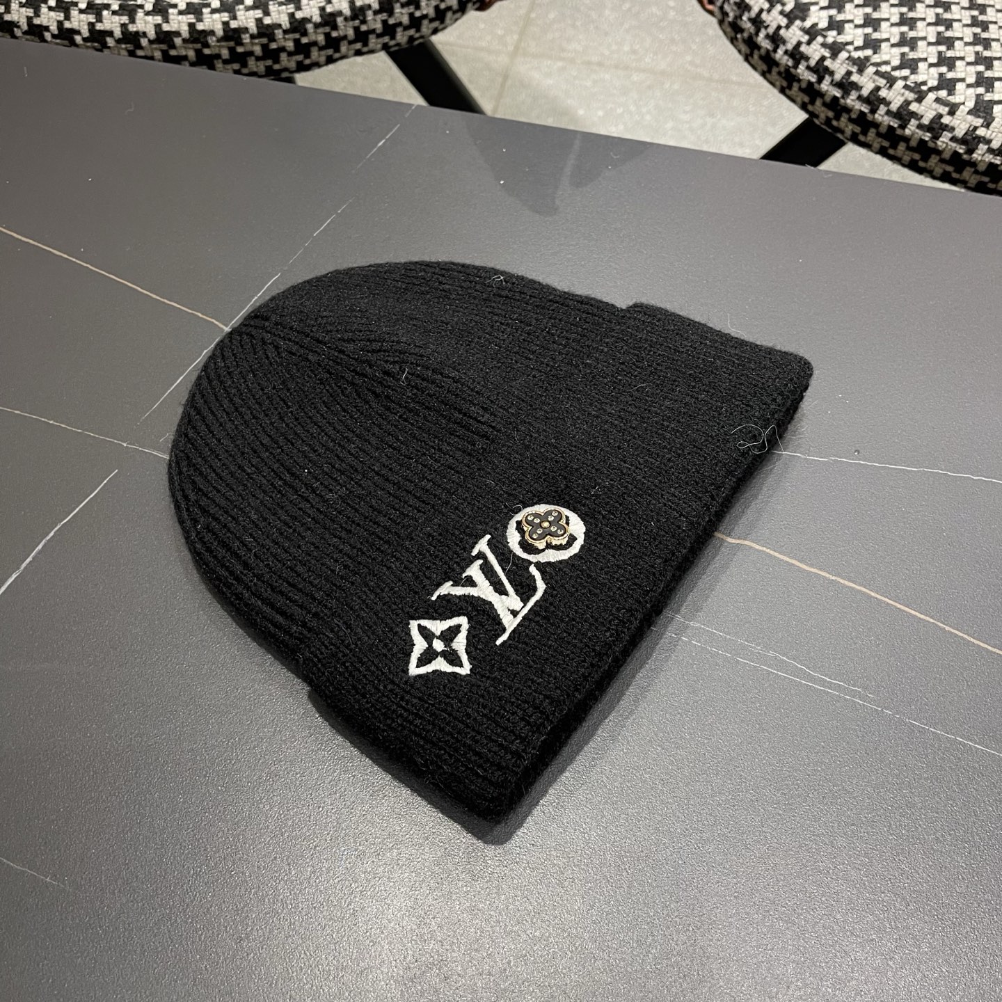 上新ꫛꫀꪝ ❥——❤LV 路易威登新品原单毛线帽 刺绣工艺 爆款