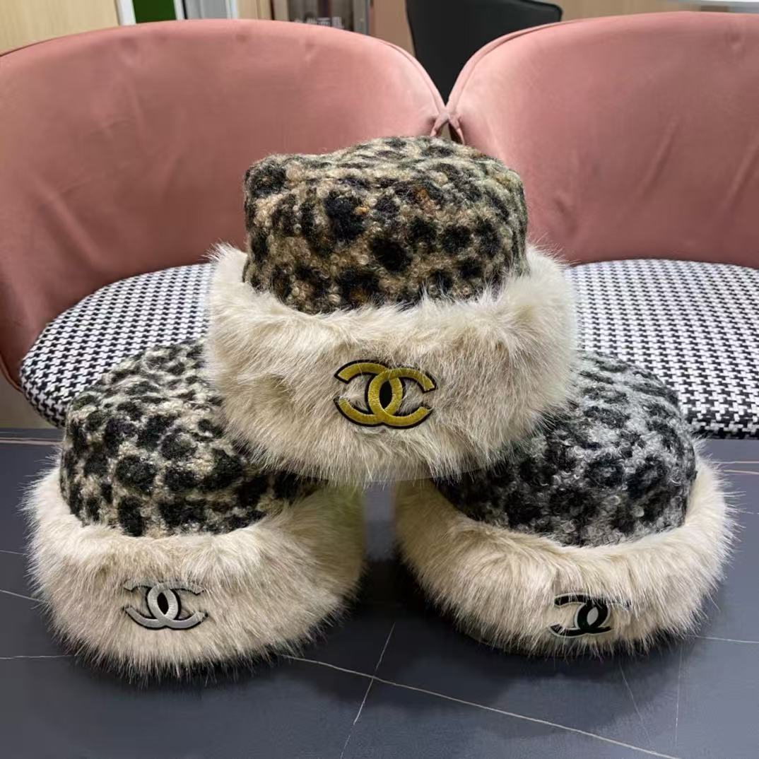 Chanel香奈儿新款复古花豹纹防貂毛边渔夫帽，轻奢风，秋冬最佳搭配