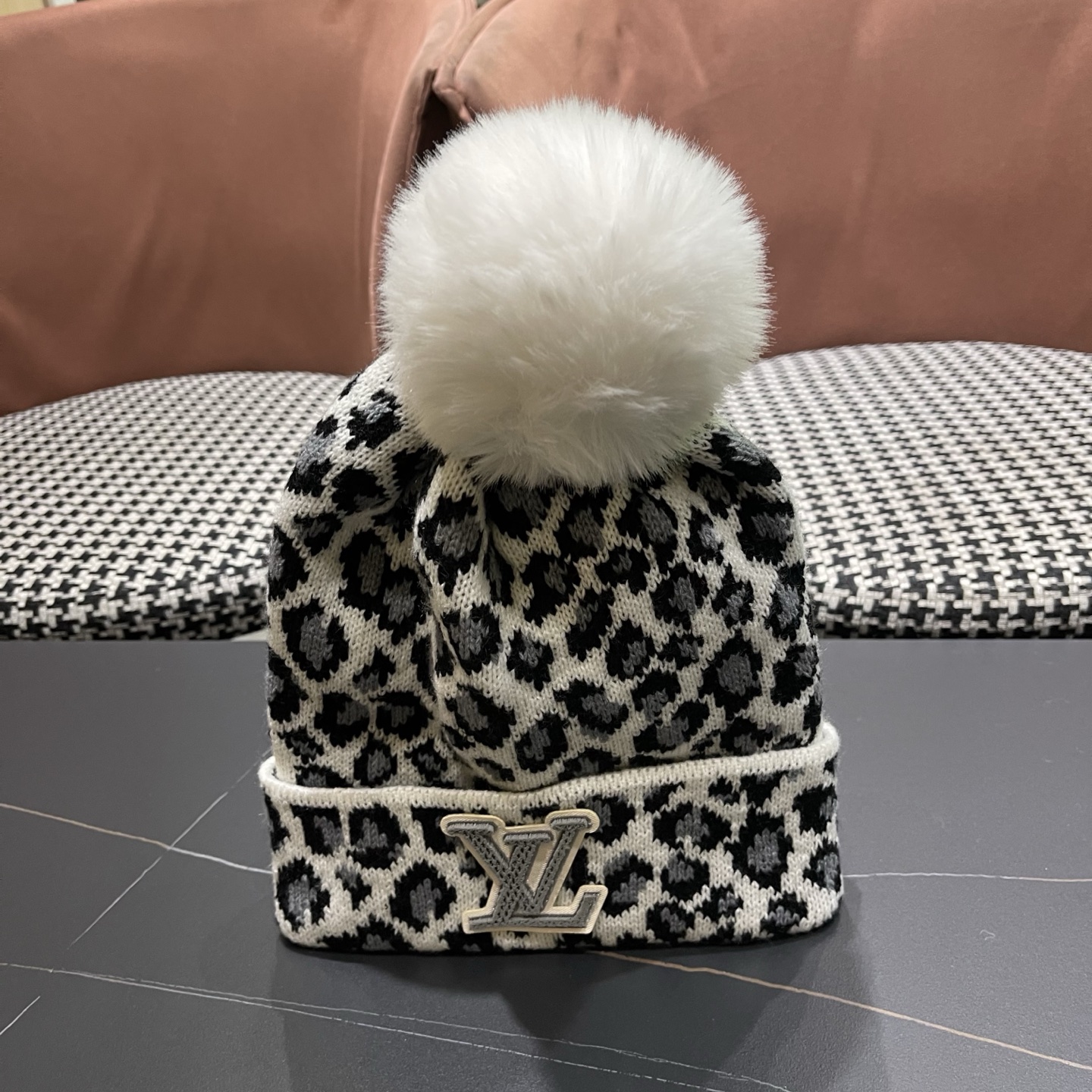 Lv路易威登冬季成人花豹帽子女保暖防寒毛线帽针织帽秋冬百搭骑车冬天月子帽时尚