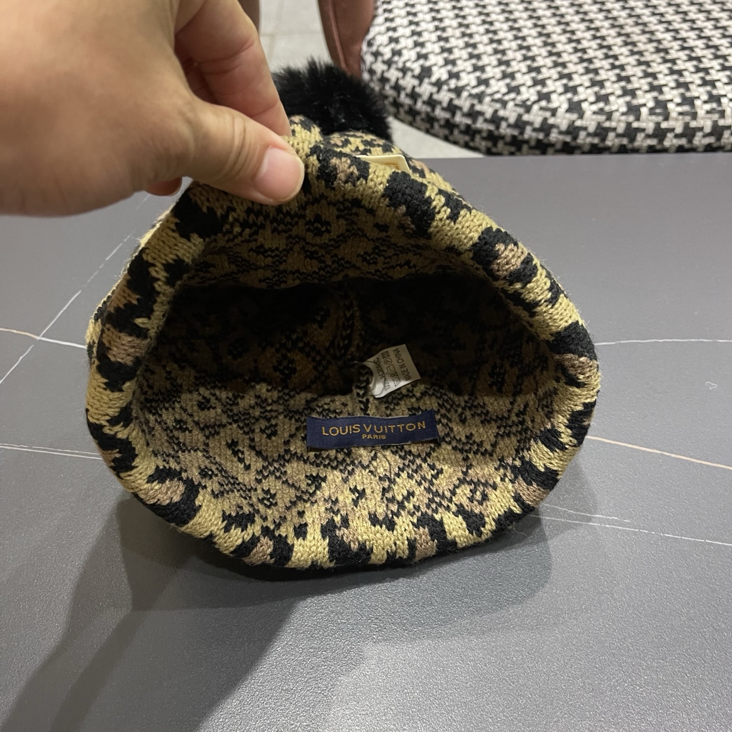 Lv路易威登冬季成人花豹帽子女保暖防寒毛线帽针织帽秋冬百搭骑车冬天月子帽时尚