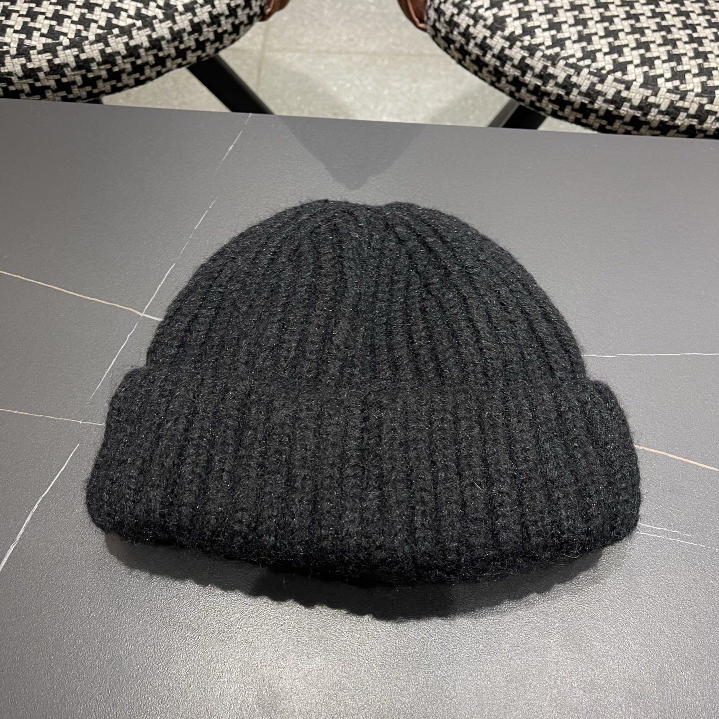 CHANEL香奈儿 新款彩虹刺绣毛线帽子女秋冬保暖护耳针织帽显脸小百搭包头帽冷帽