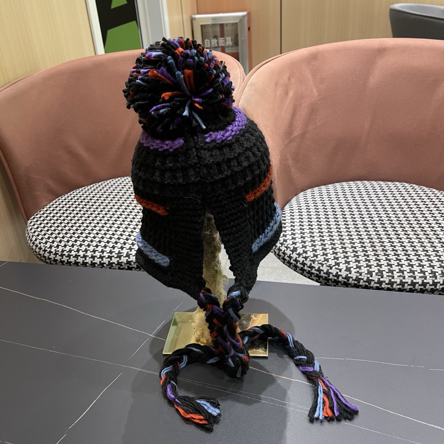 迪奥Dior 2025新款彩色条纹针织套头帽子女秋冬季保暖显脸小百搭护耳毛线帽