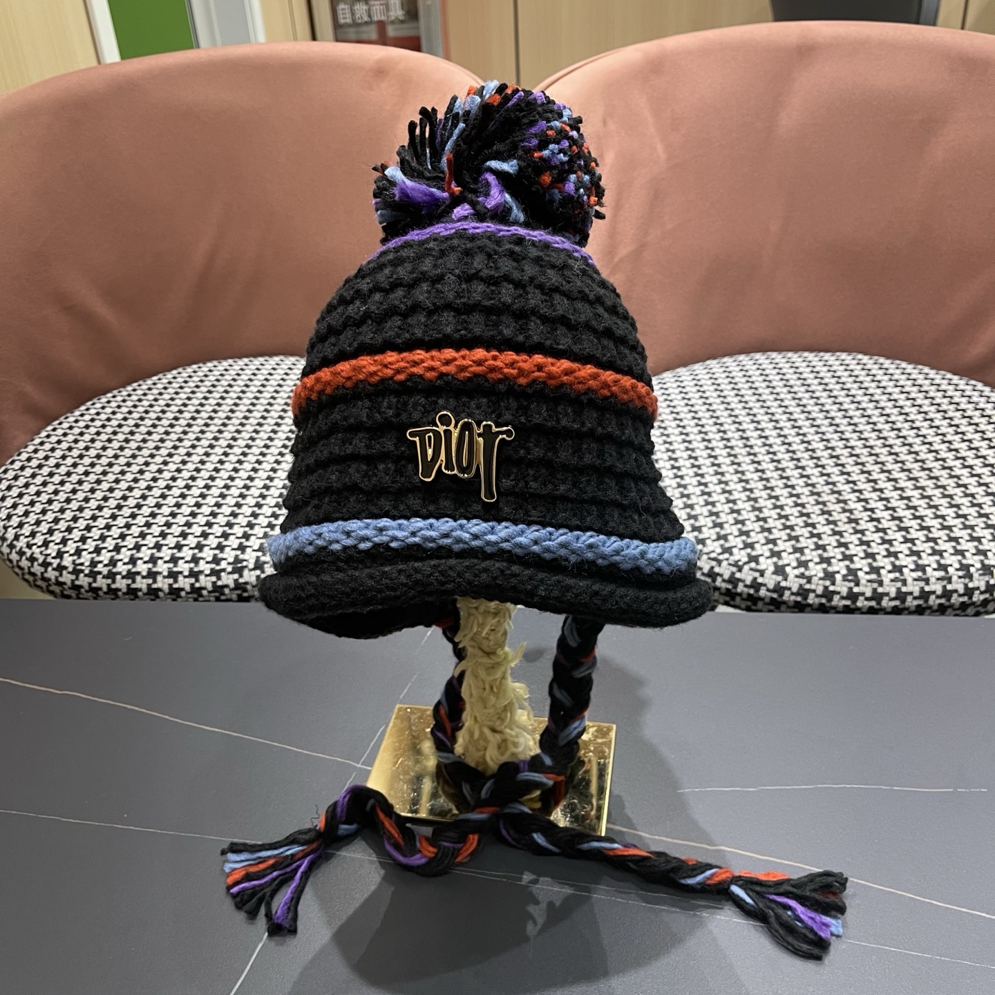 迪奥Dior 2025新款彩色条纹针织套头帽子女秋冬季保暖显脸小百搭护耳毛线帽
