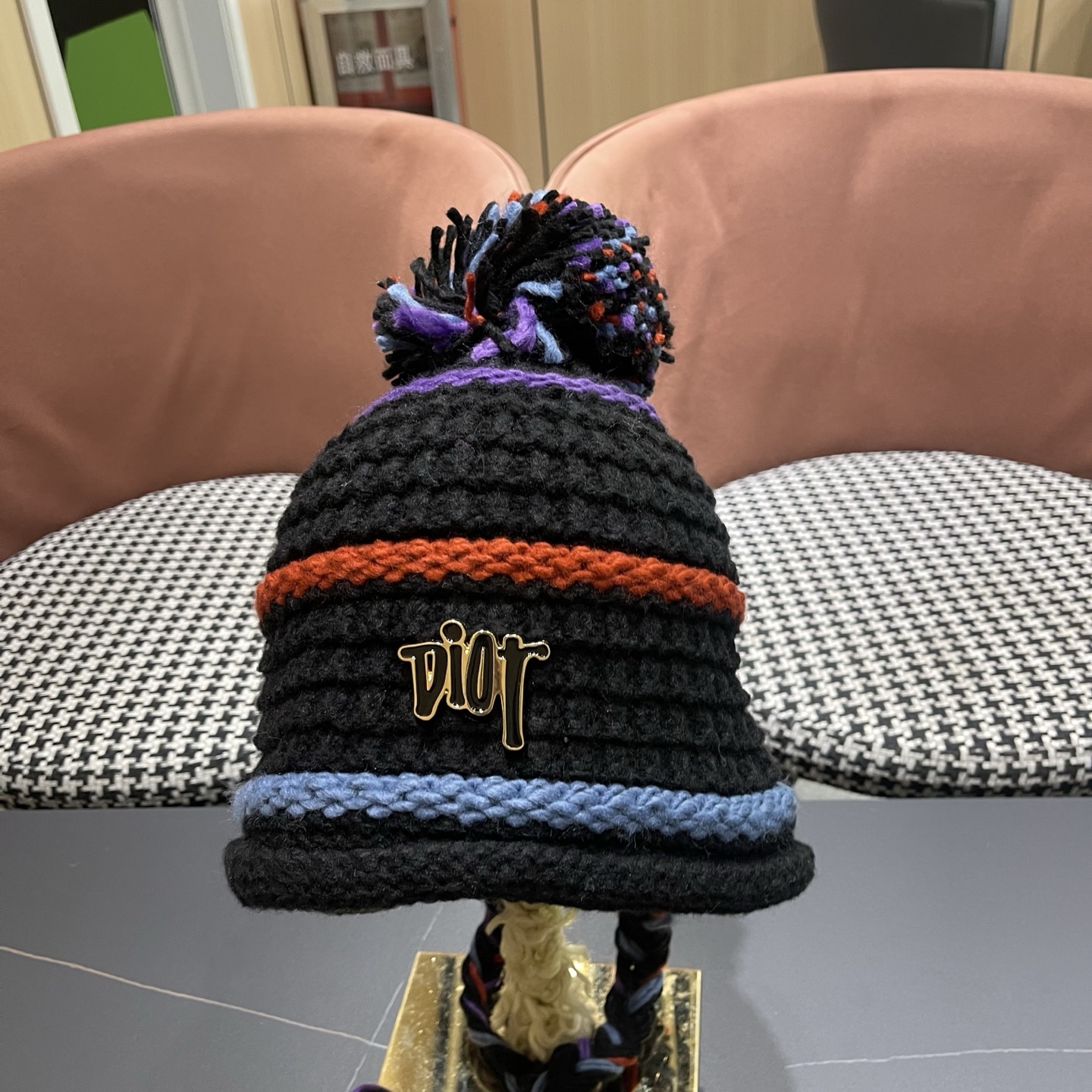 迪奥Dior 2025新款彩色条纹针织套头帽子女秋冬季保暖显脸小百搭护耳毛线帽