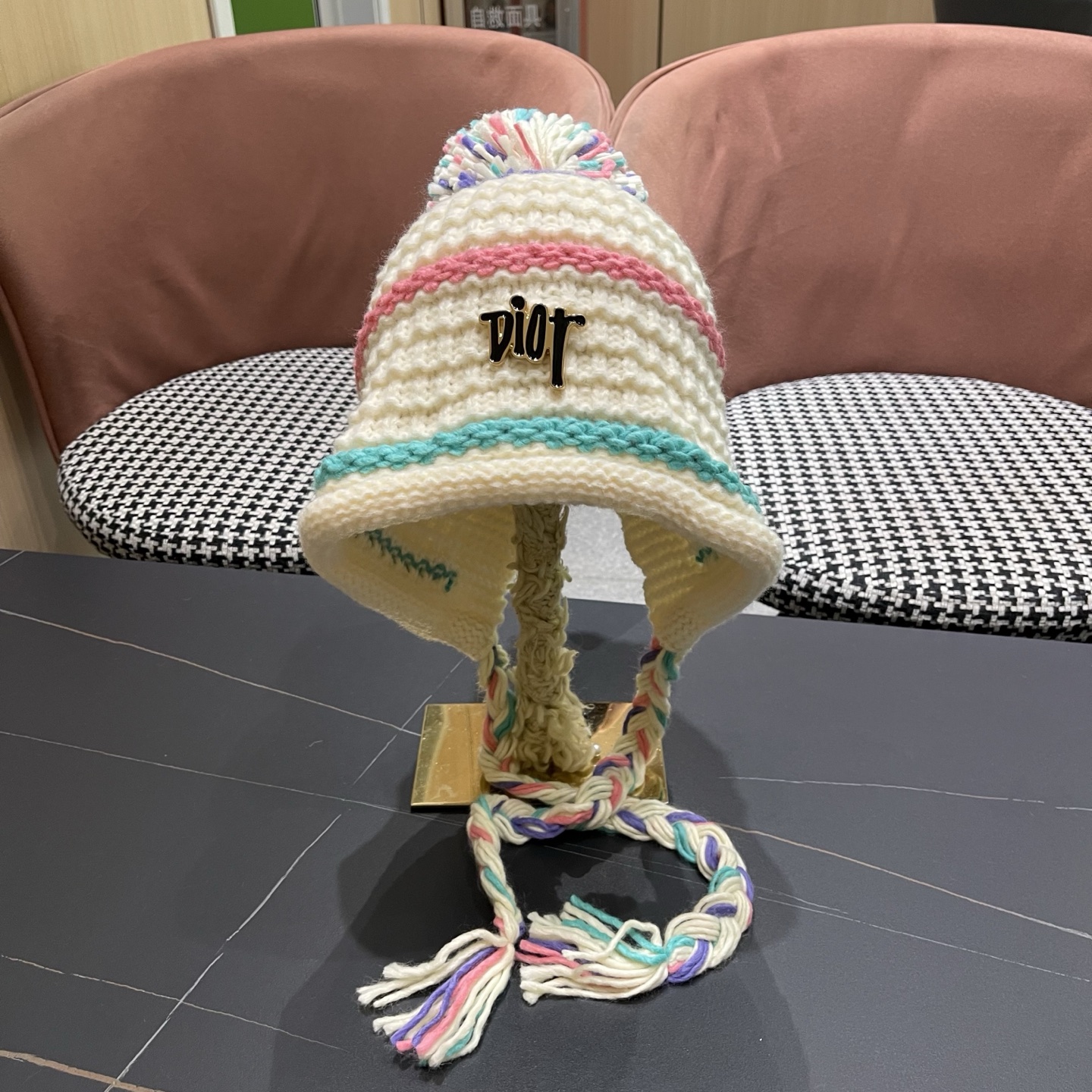 迪奥Dior 2025新款彩色条纹针织套头帽子女秋冬季保暖显脸小百搭护耳毛线帽