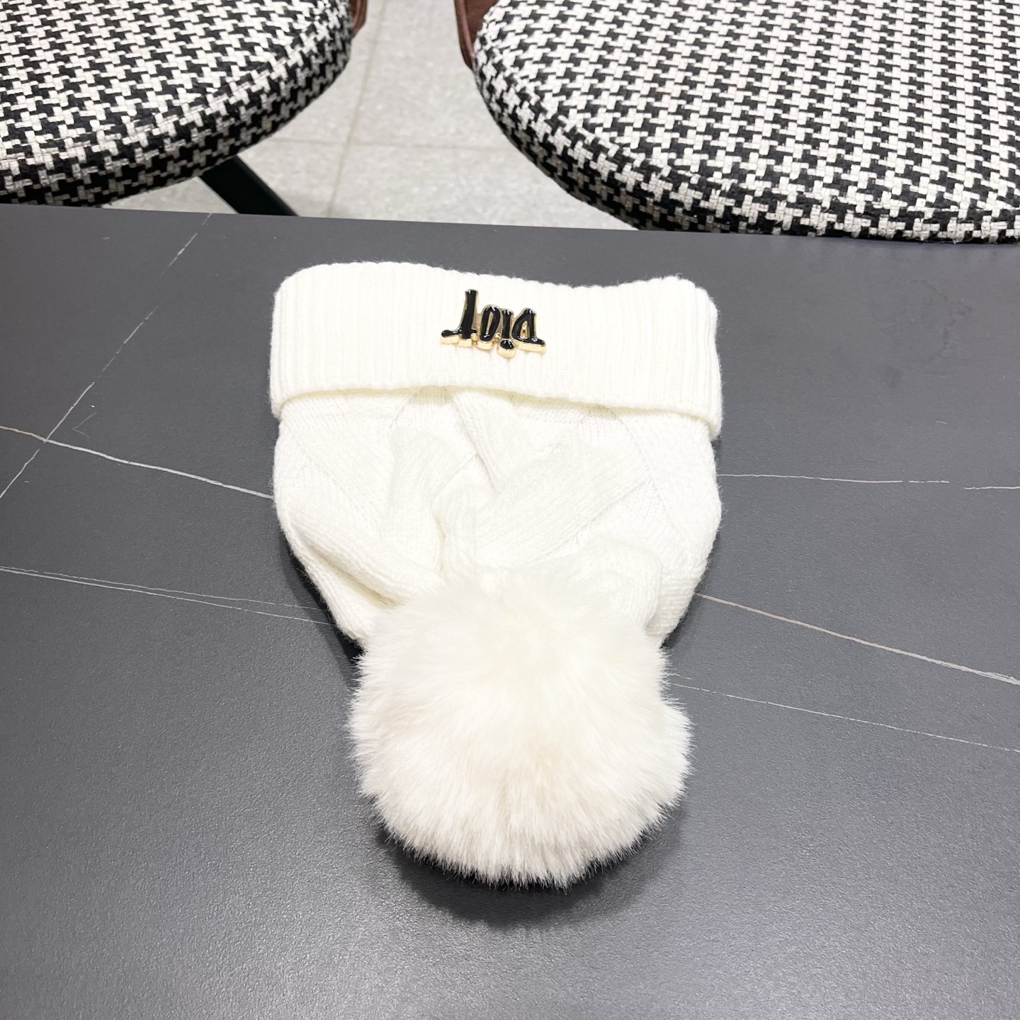 迪奥Dior兔毛毛线帽2025女秋冬韩版百搭日系保暖针织帽加厚护耳冷帽子