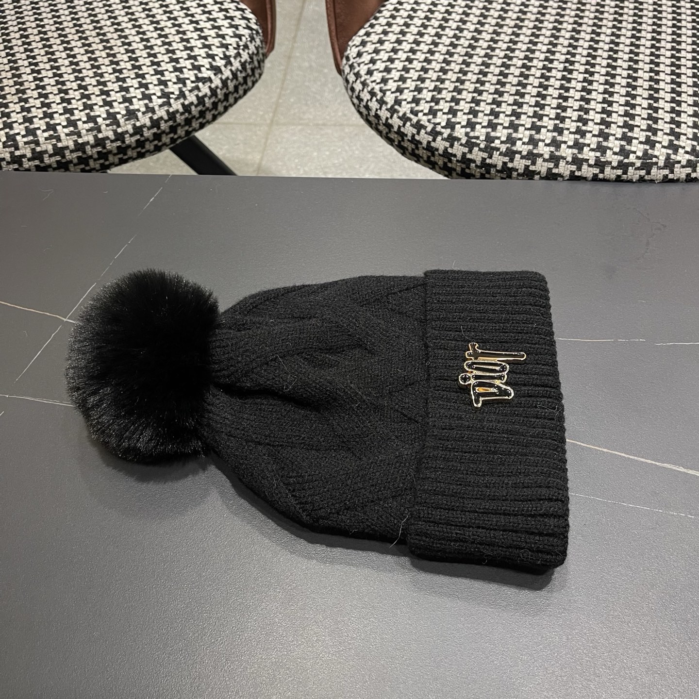 迪奥Dior兔毛毛线帽2025女秋冬韩版百搭日系保暖针织帽加厚护耳冷帽子