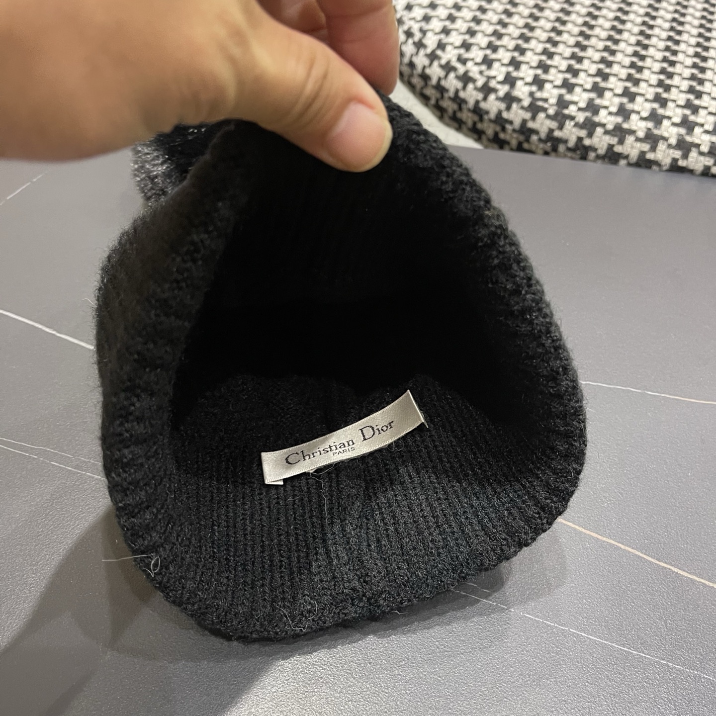 迪奥Dior兔毛毛线帽2025女秋冬韩版百搭日系保暖针织帽加厚护耳冷帽子