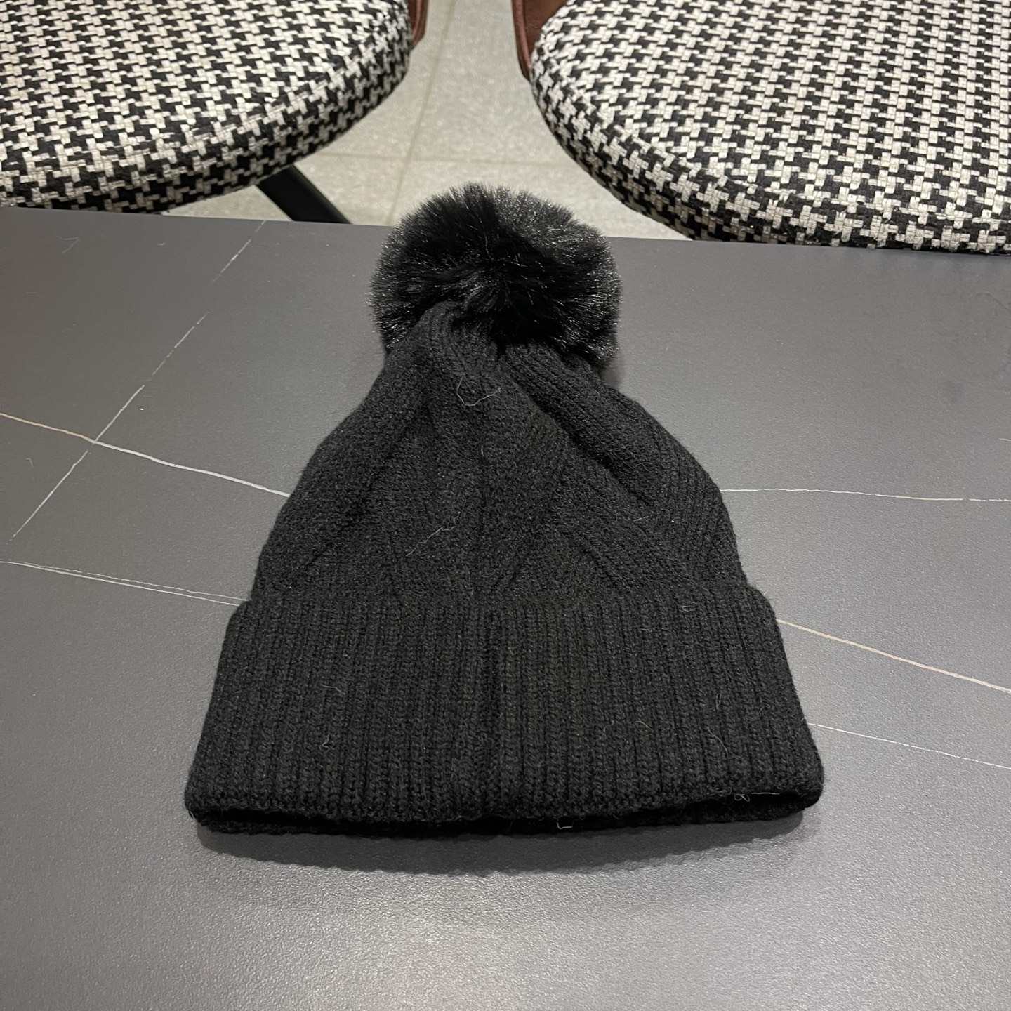 迪奥Dior兔毛毛线帽2025女秋冬韩版百搭日系保暖针织帽加厚护耳冷帽子