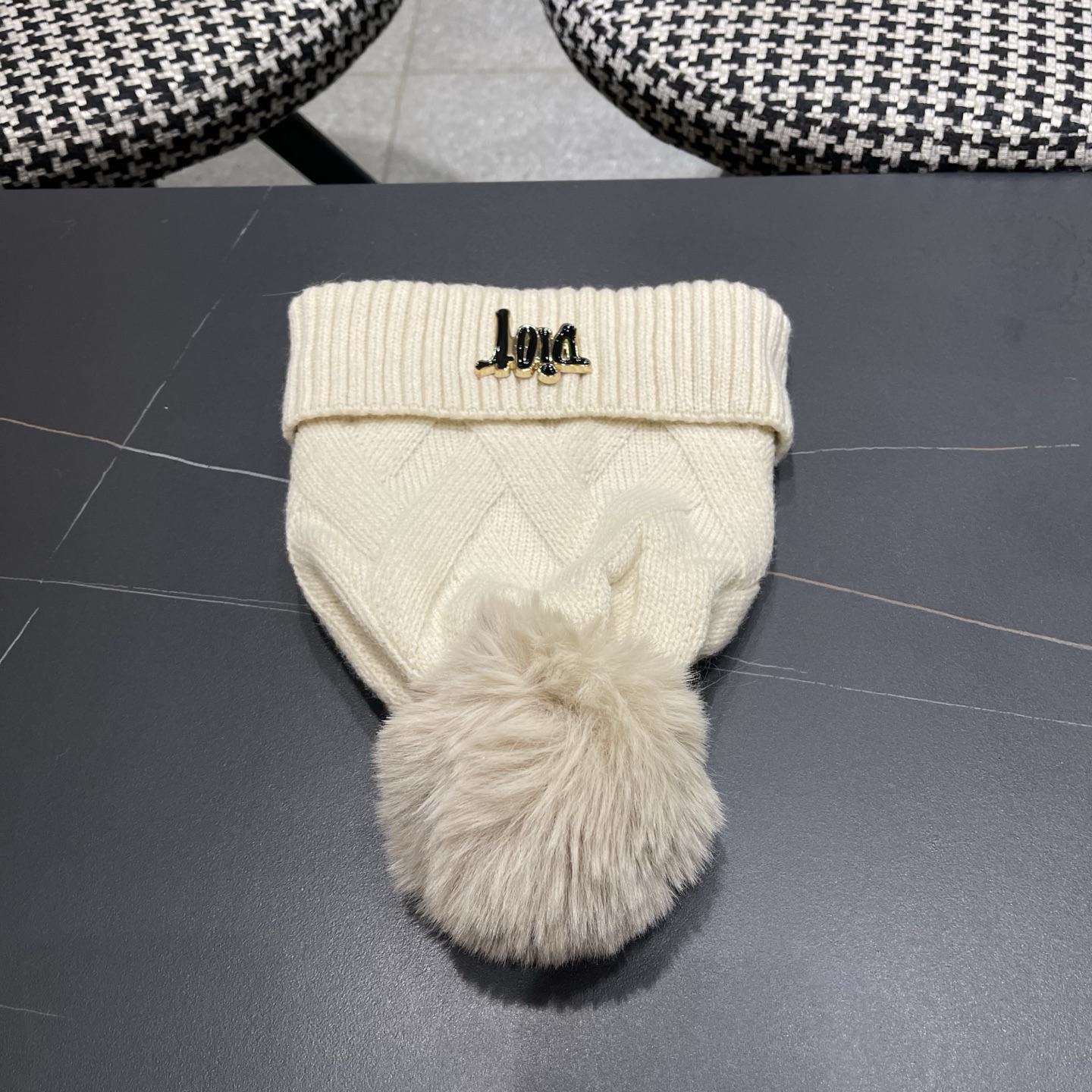 迪奥Dior兔毛毛线帽2025女秋冬韩版百搭日系保暖针织帽加厚护耳冷帽子