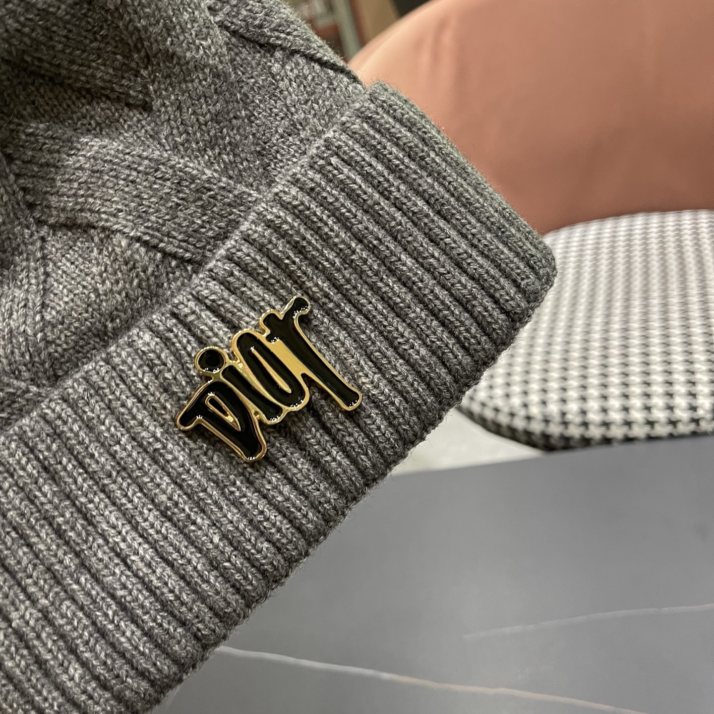 迪奥Dior兔毛毛线帽2025女秋冬韩版百搭日系保暖针织帽加厚护耳冷帽子