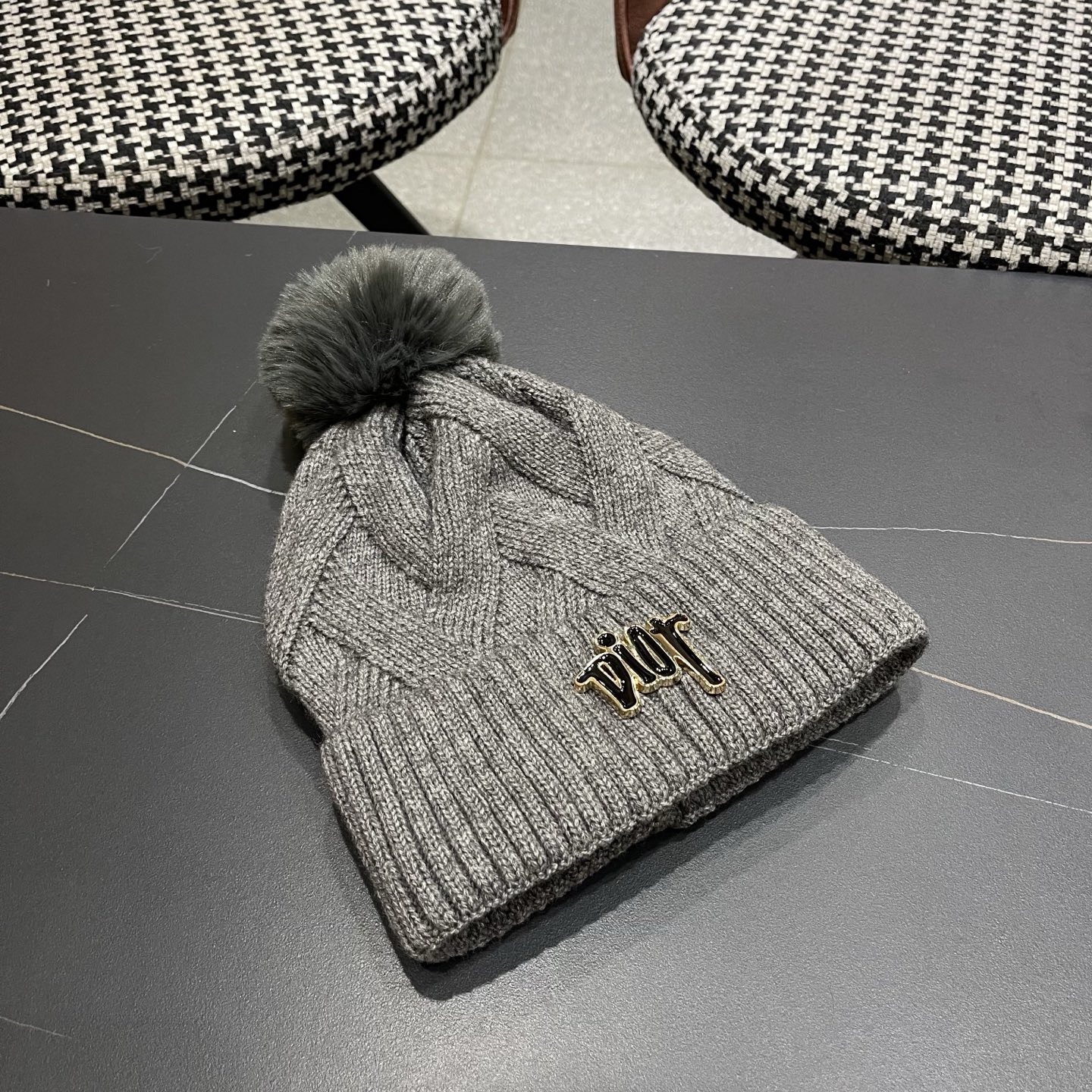 迪奥Dior兔毛毛线帽2025女秋冬韩版百搭日系保暖针织帽加厚护耳冷帽子