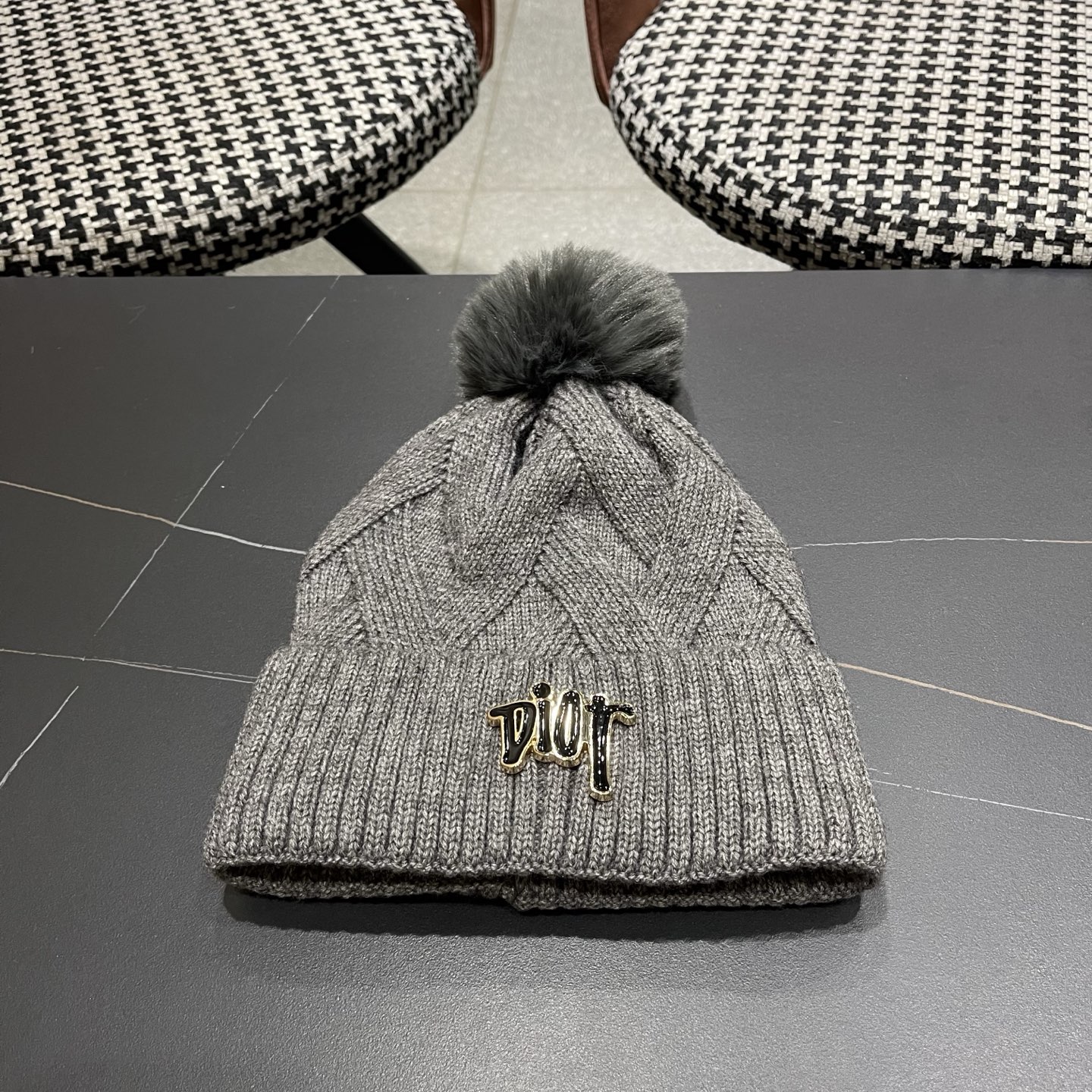 迪奥Dior兔毛毛线帽2025女秋冬韩版百搭日系保暖针织帽加厚护耳冷帽子