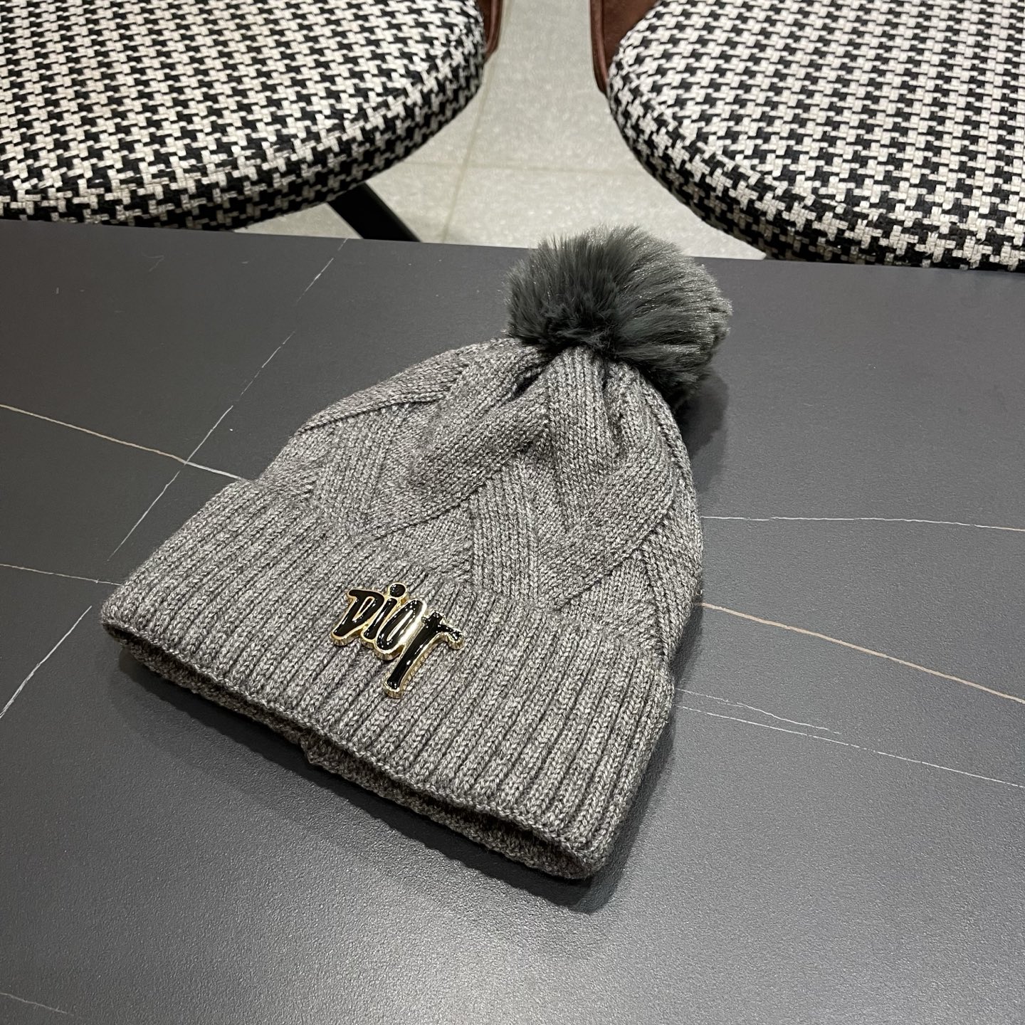 迪奥Dior兔毛毛线帽2025女秋冬韩版百搭日系保暖针织帽加厚护耳冷帽子