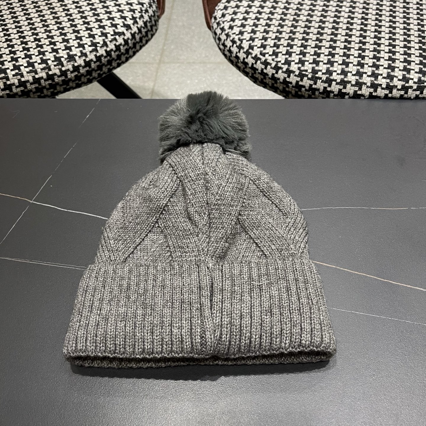 迪奥Dior兔毛毛线帽2025女秋冬韩版百搭日系保暖针织帽加厚护耳冷帽子