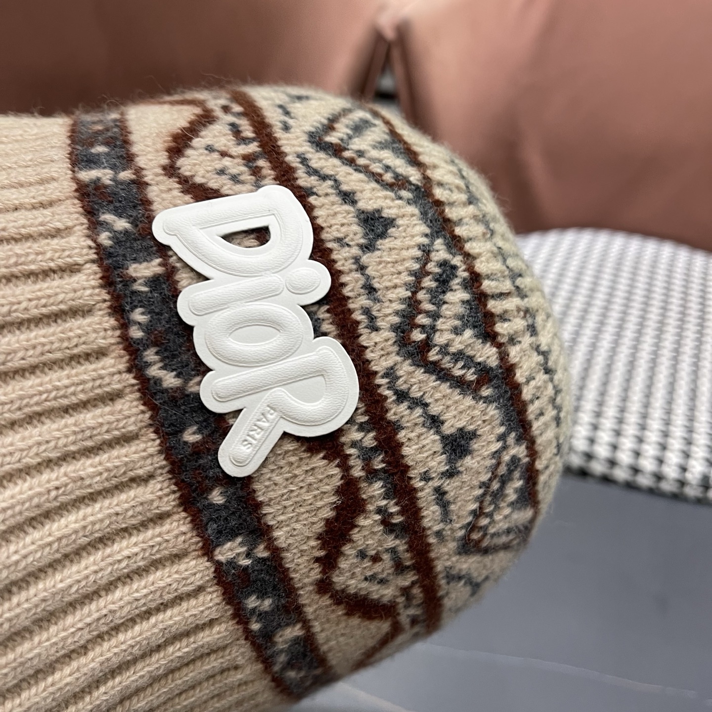 迪奥DIOR2025秋冬渔夫帽针织盆帽韩版时尚百搭毛线帽子新款水桶帽网红ins