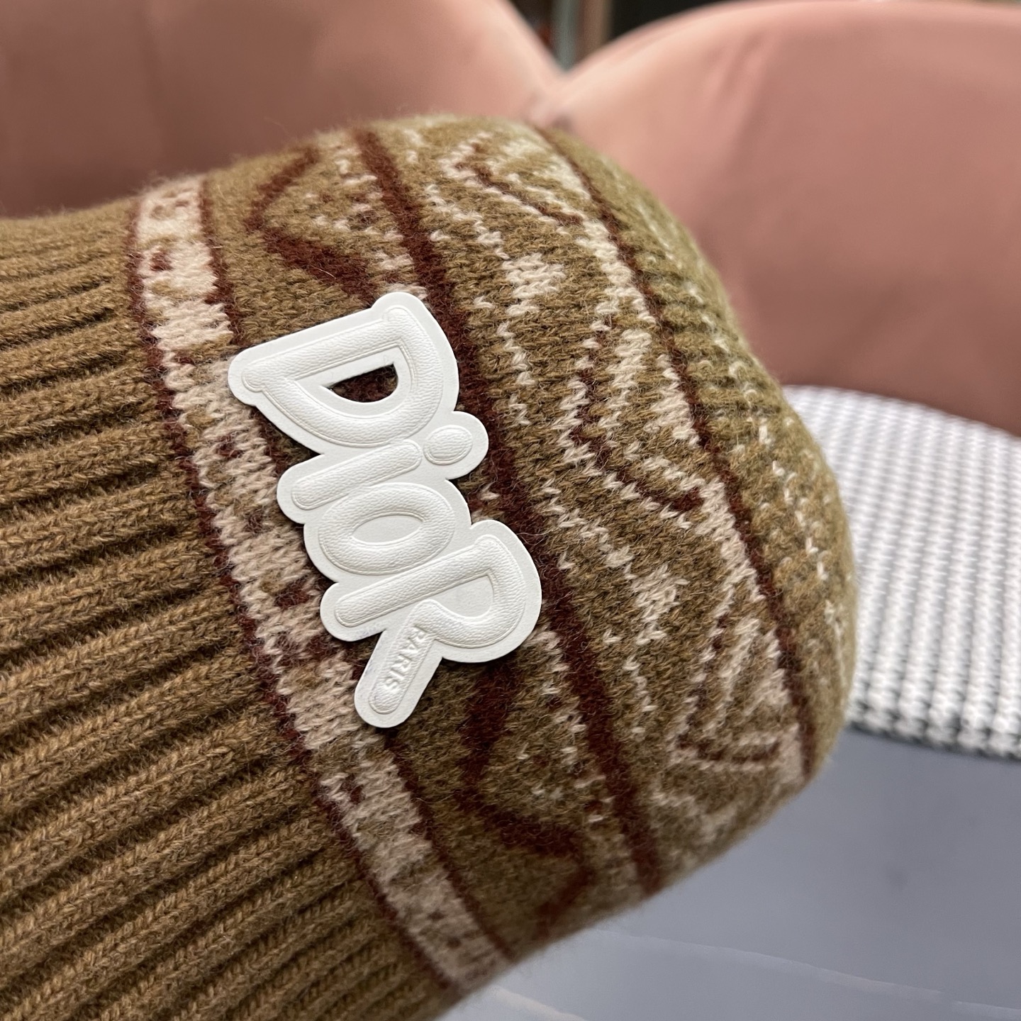 迪奥DIOR2025秋冬渔夫帽针织盆帽韩版时尚百搭毛线帽子新款水桶帽网红ins